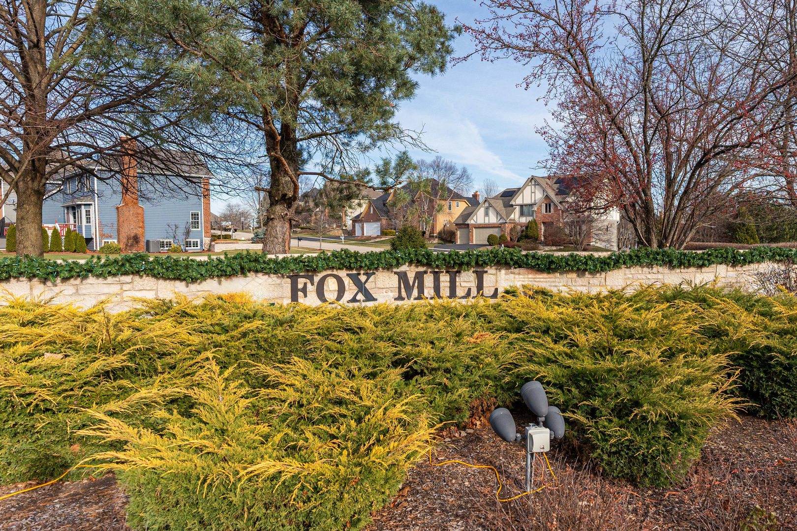 39W622 Henry David Thoreau Place