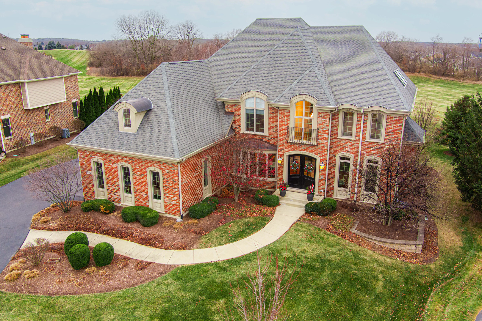 39W622 Henry David Thoreau Place