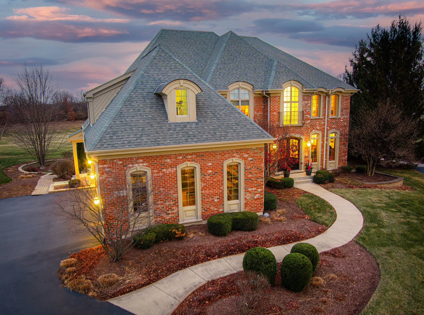 39W622 Henry David Thoreau Place