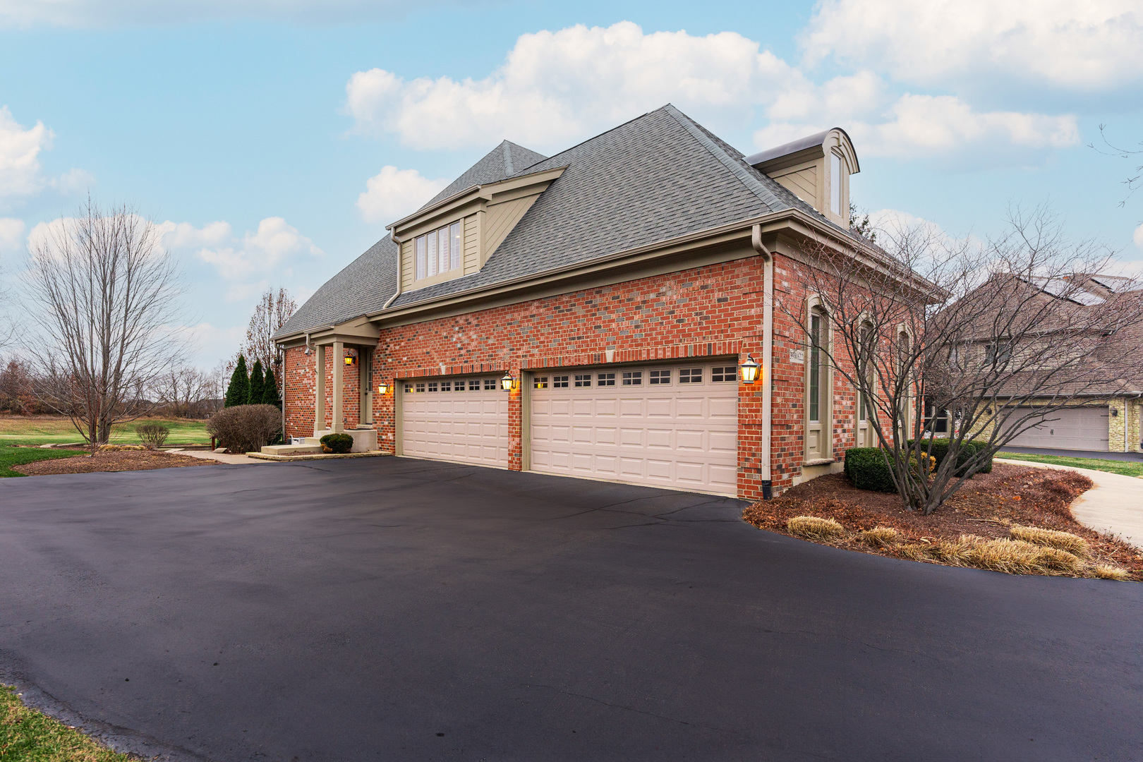 39W622 Henry David Thoreau Place