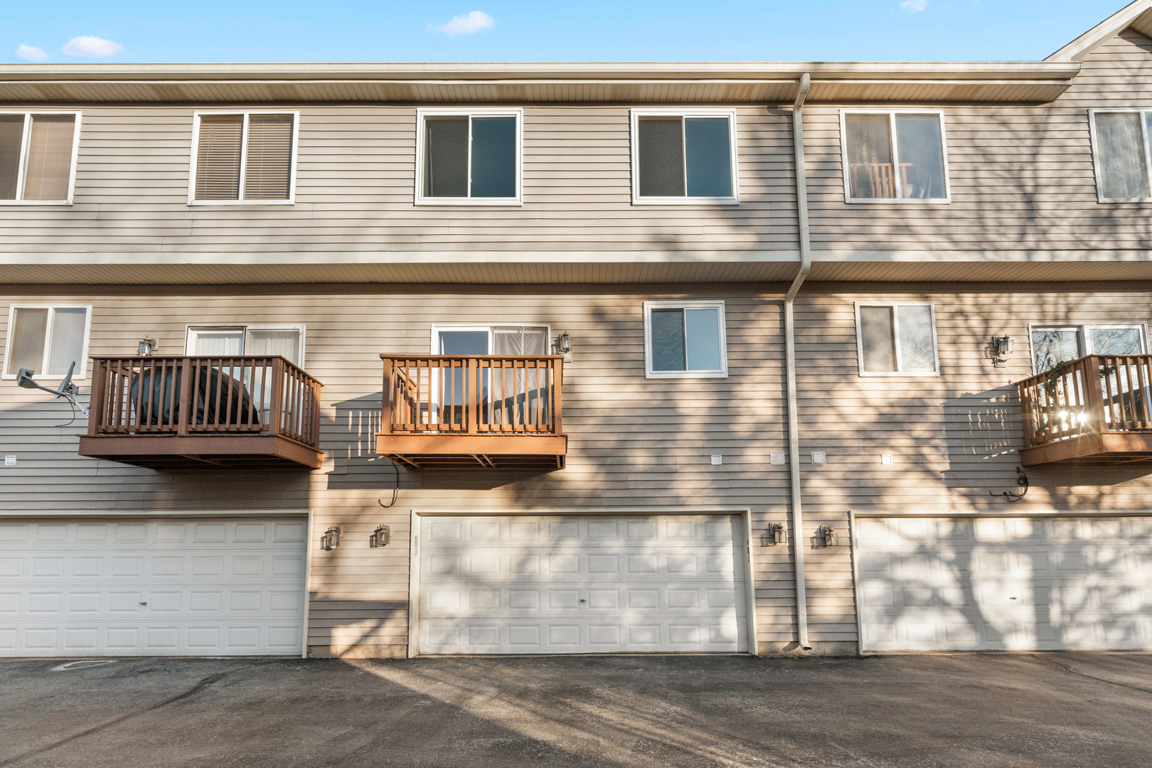 11S481 Rachael Court