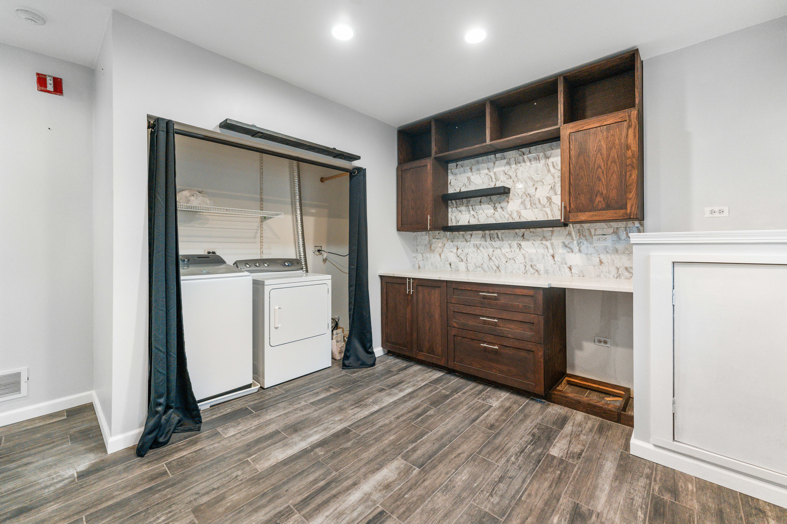 11S481 Rachael Court