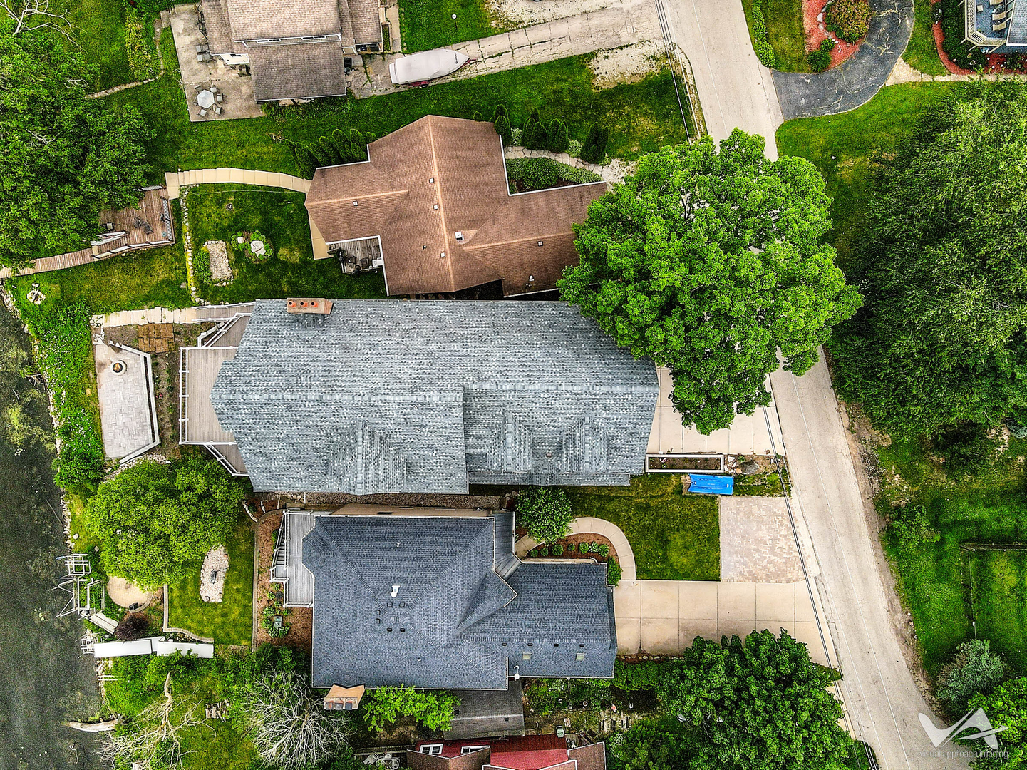 6N048 Riverside Drive