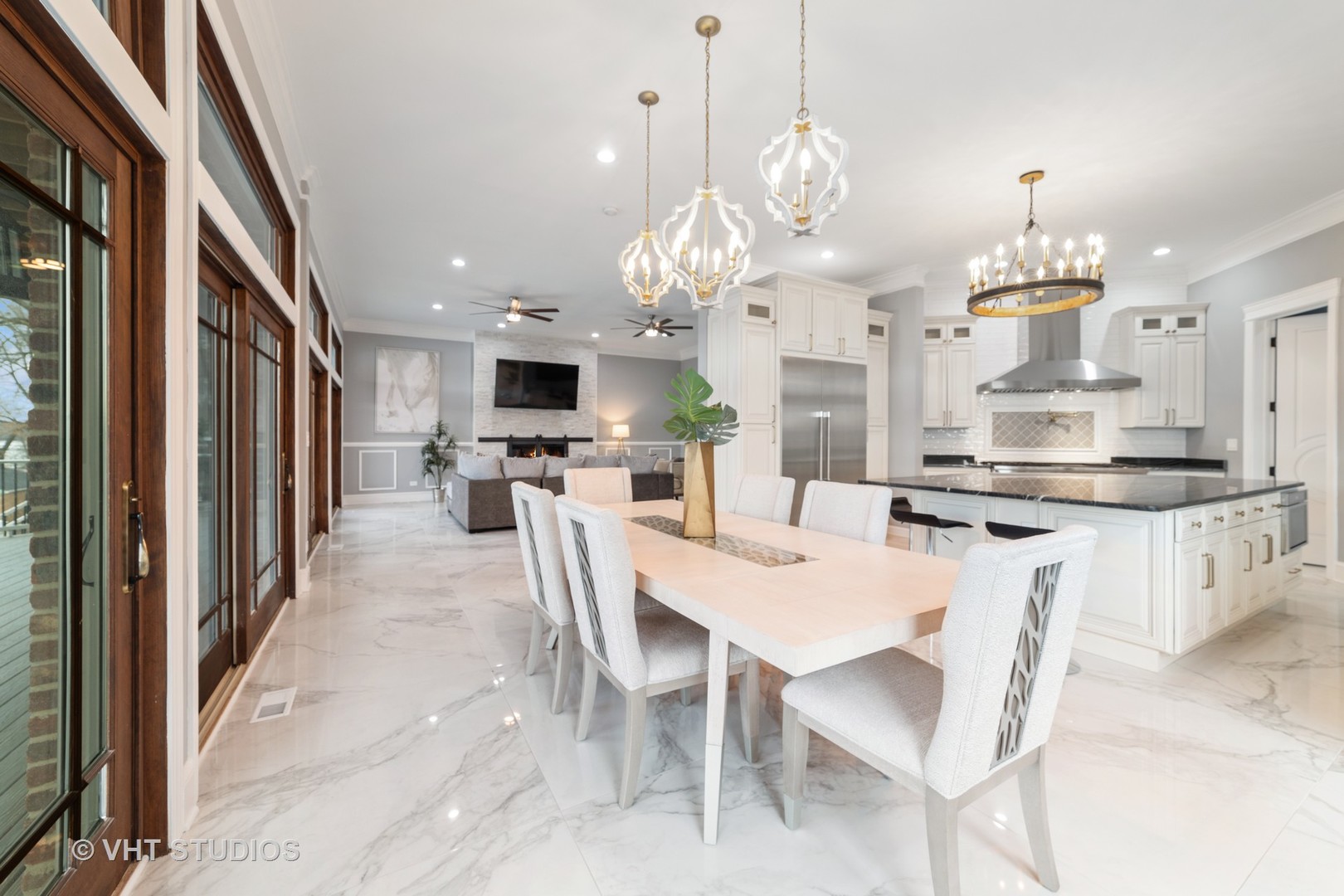 6N048 Riverside Drive