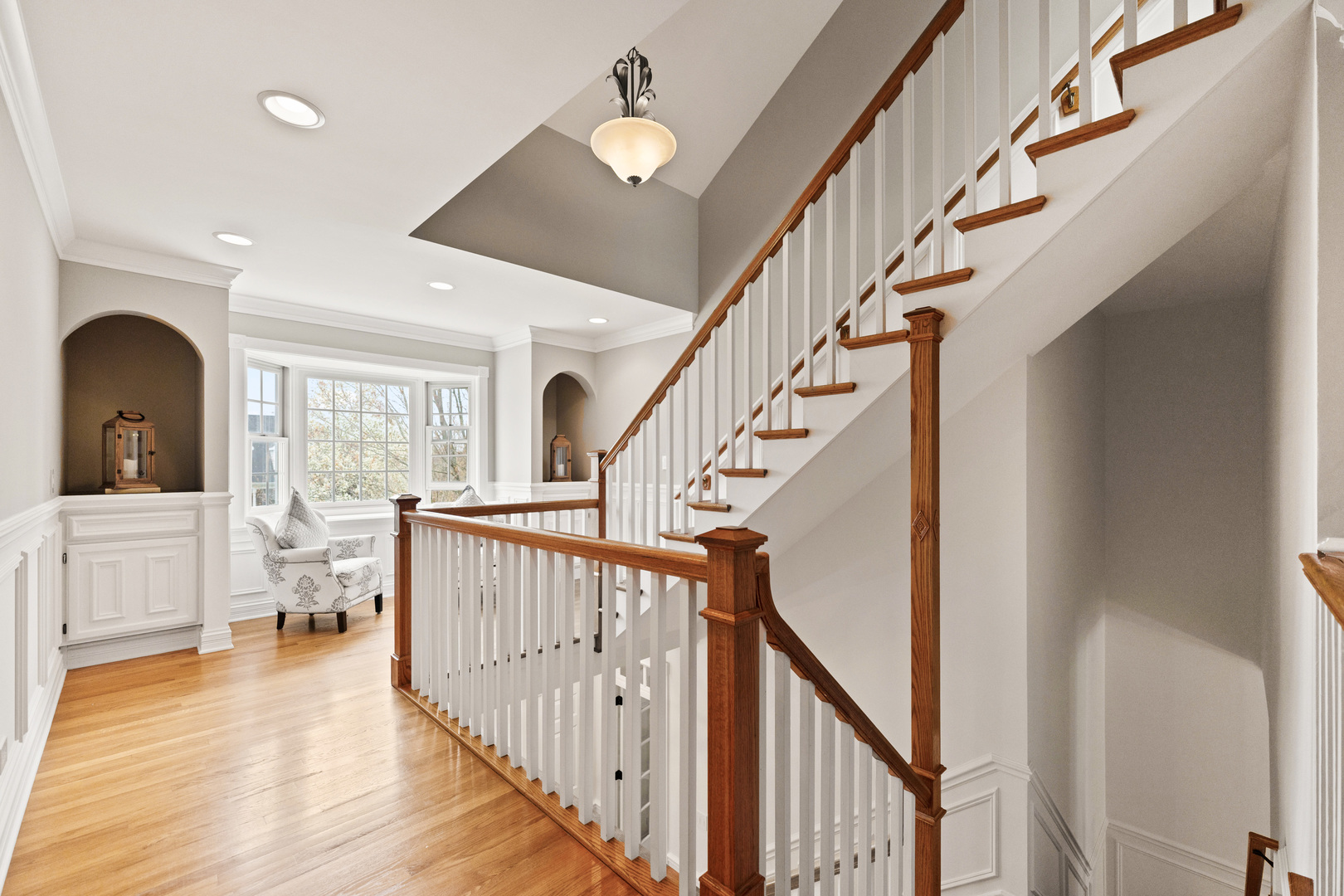 3N985 Walt Whitman Road