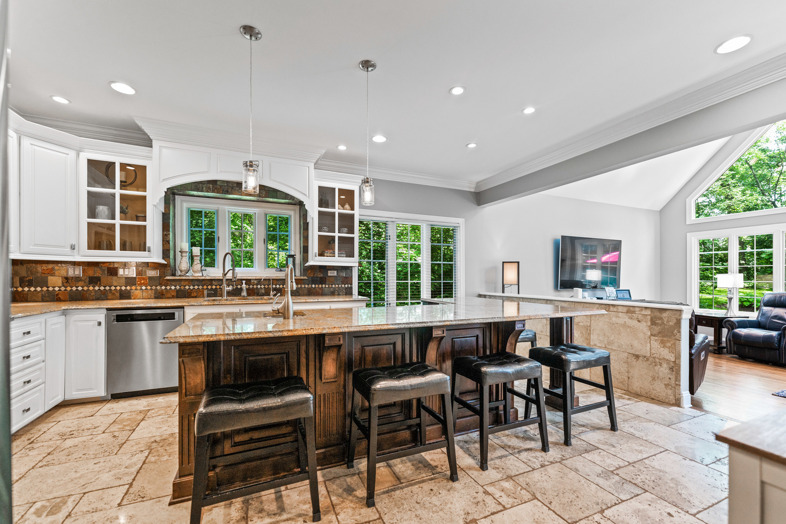 41W877 Hunters Ridge