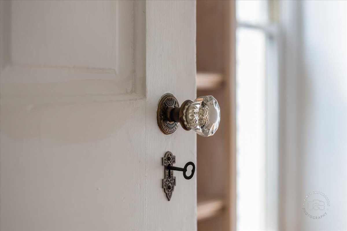 123 N Prairie Street