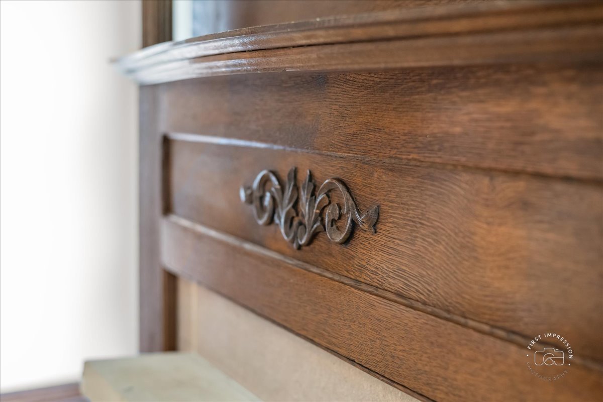 123 N Prairie Street