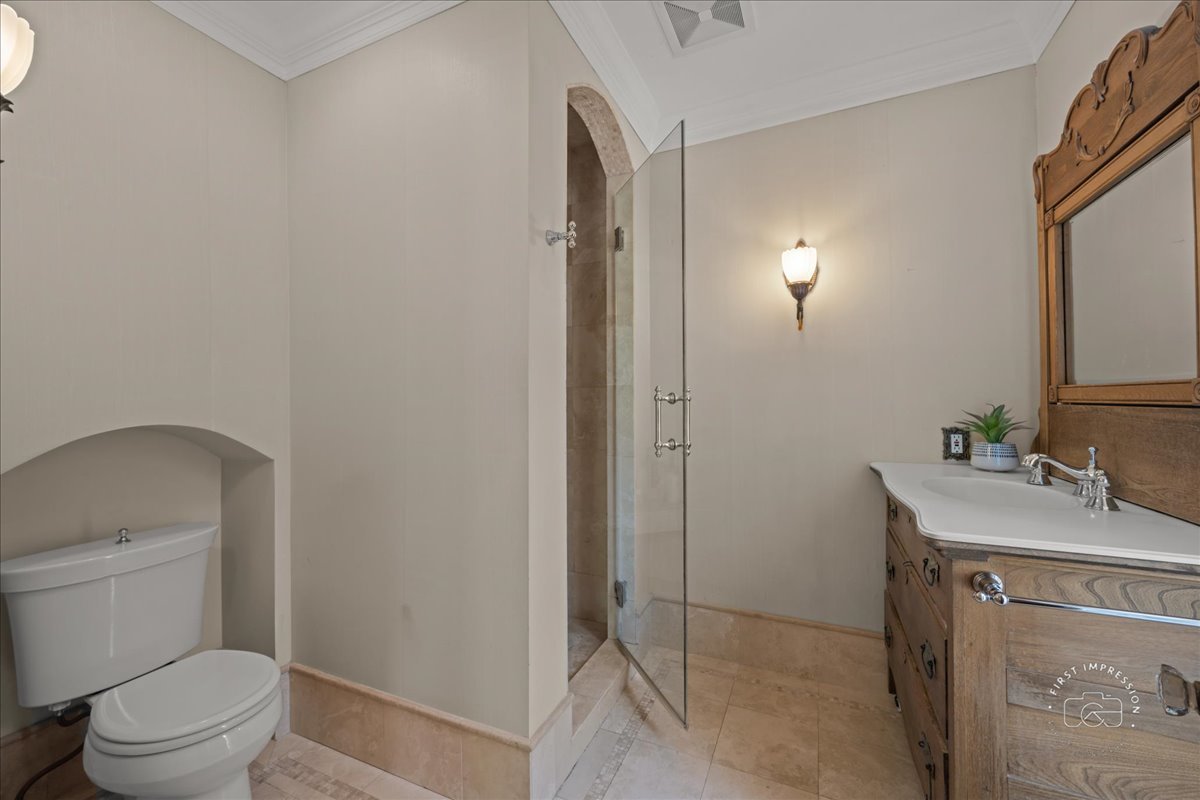 123 N Prairie Street