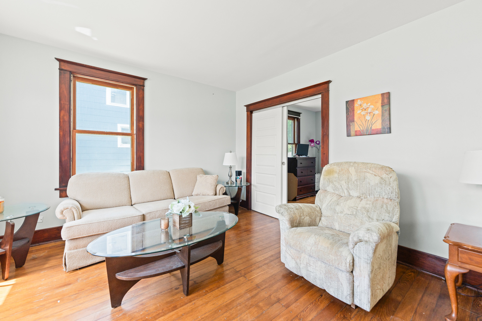 637/639 E Wilson Street