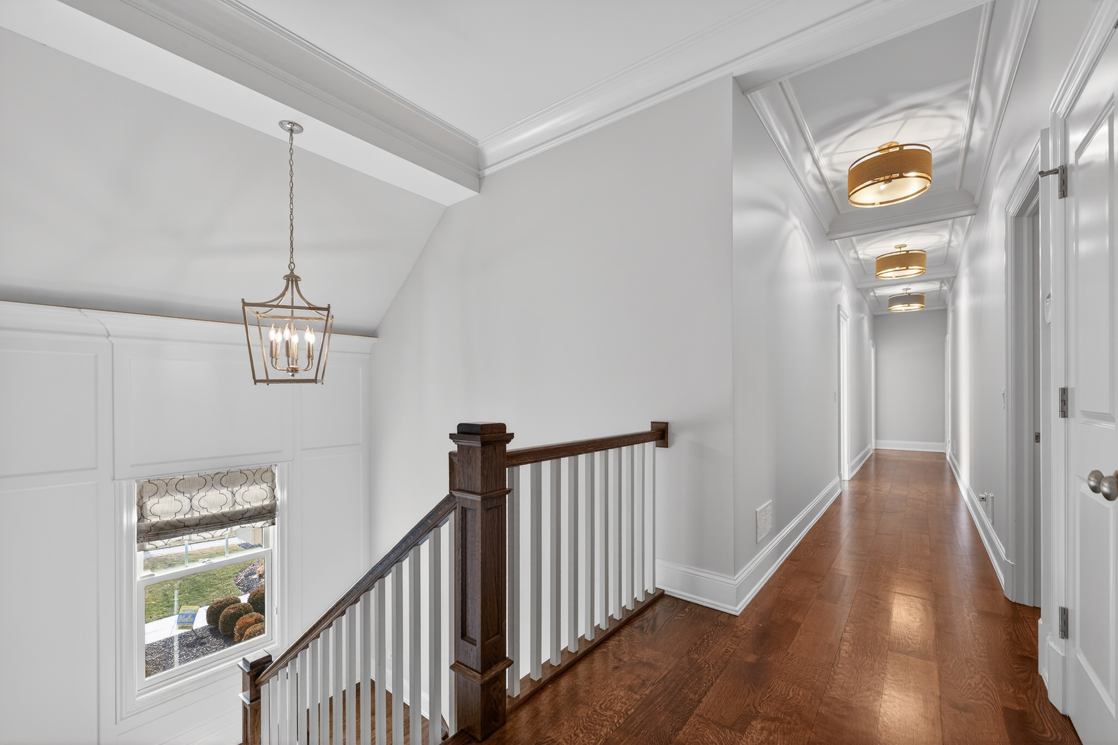 39W162 Long Meadow Lane