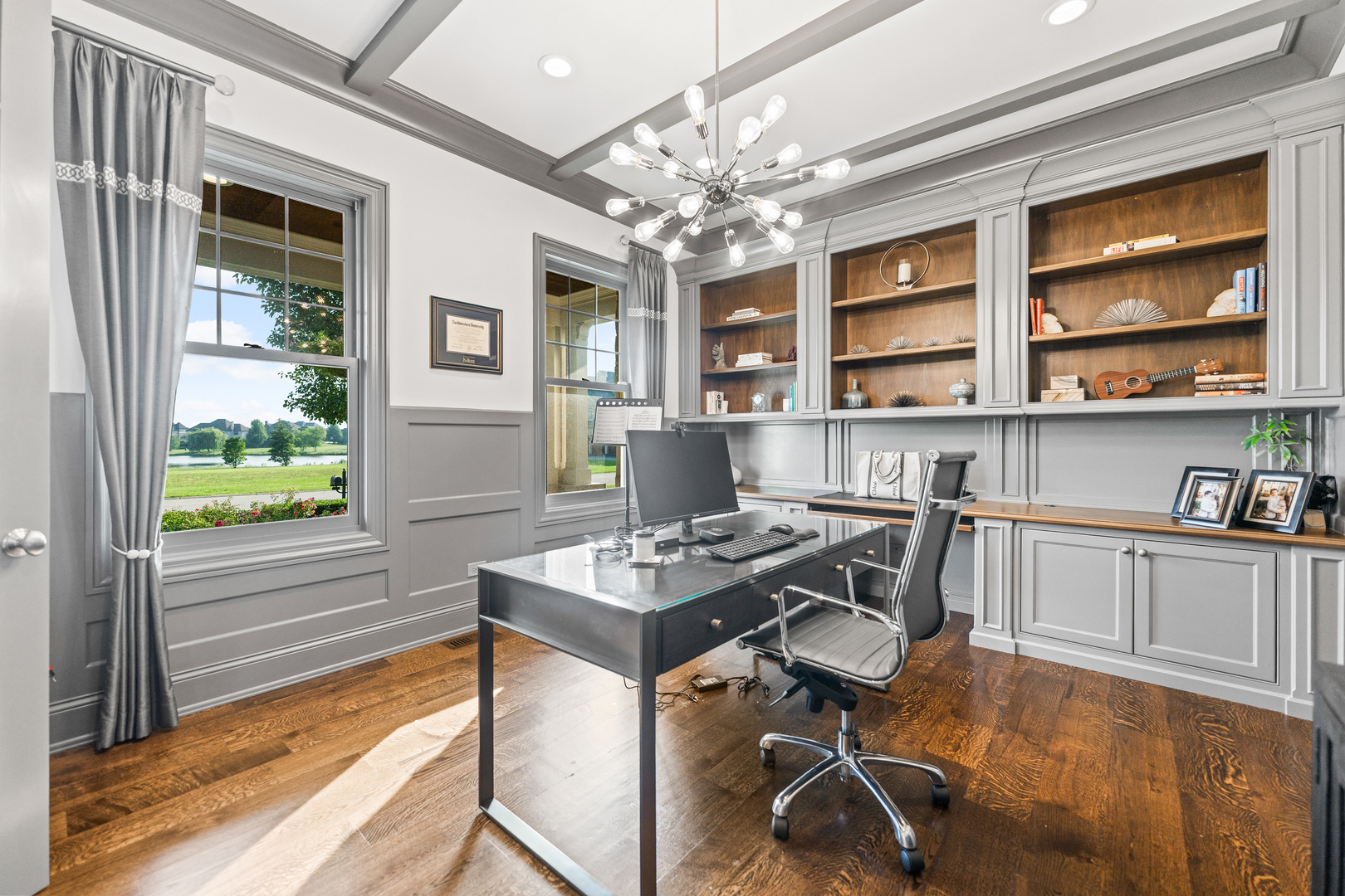 39W162 Long Meadow Lane