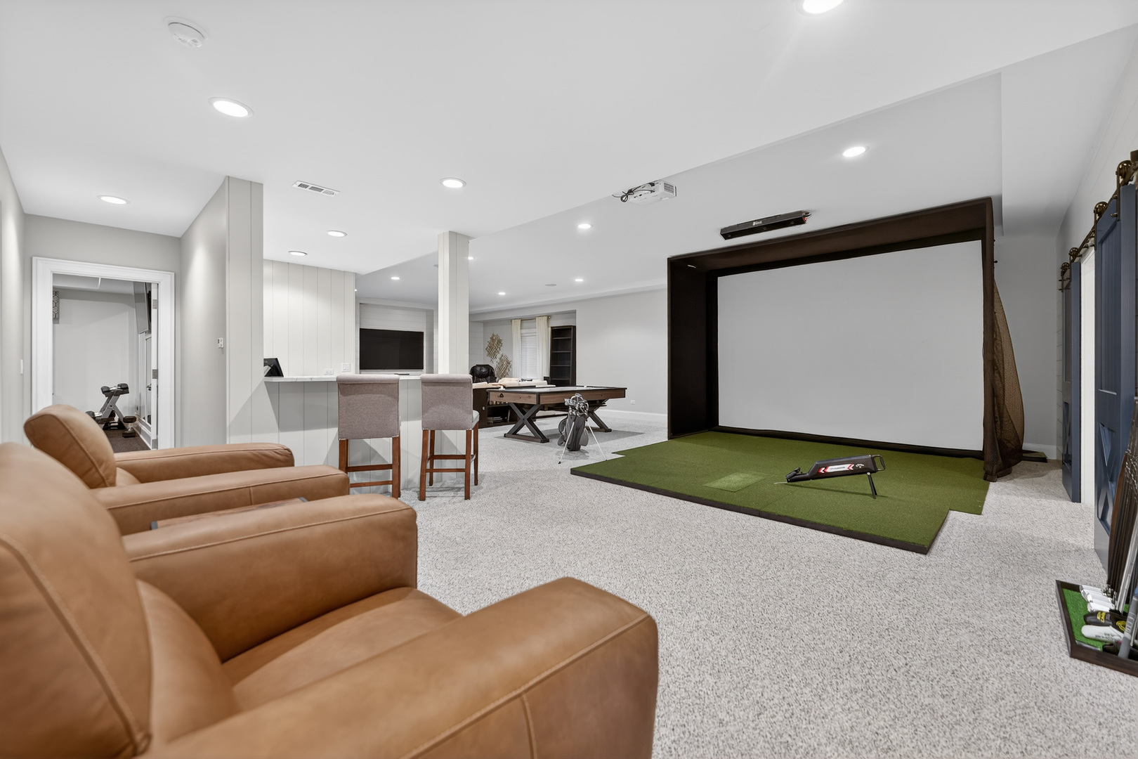 39W162 Long Meadow Lane