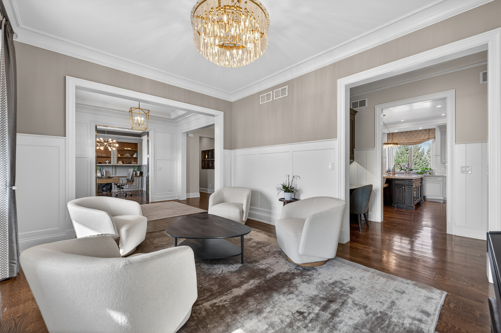 39W162 Long Meadow Lane