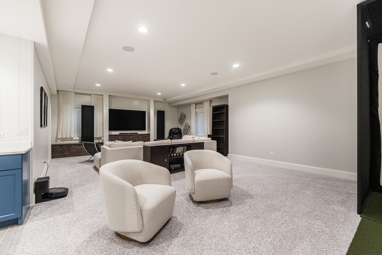 39W162 Long Meadow Lane