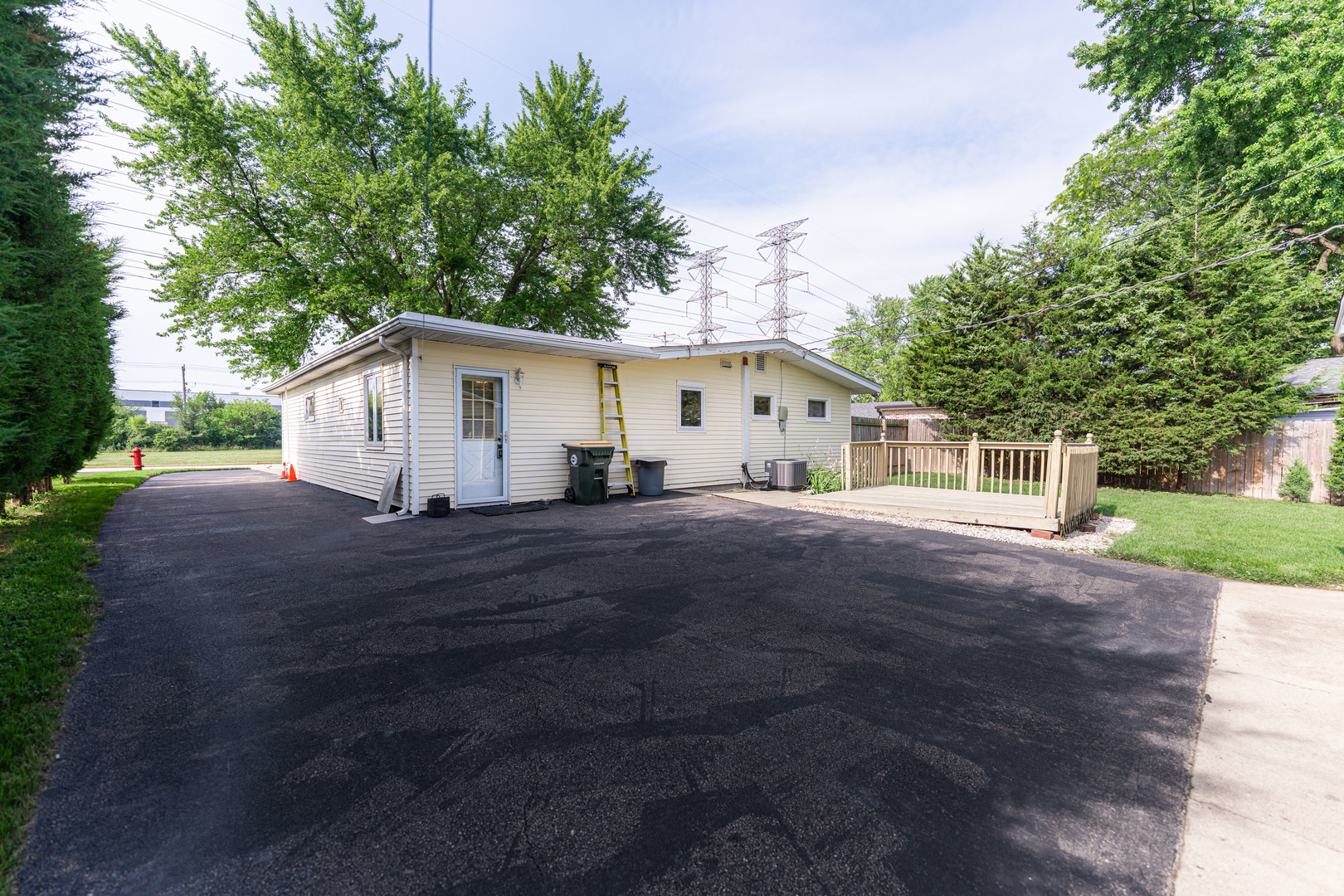 311 Kingswood Drive