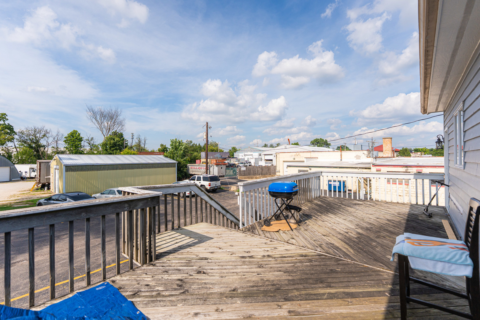 833 E Wilson Street