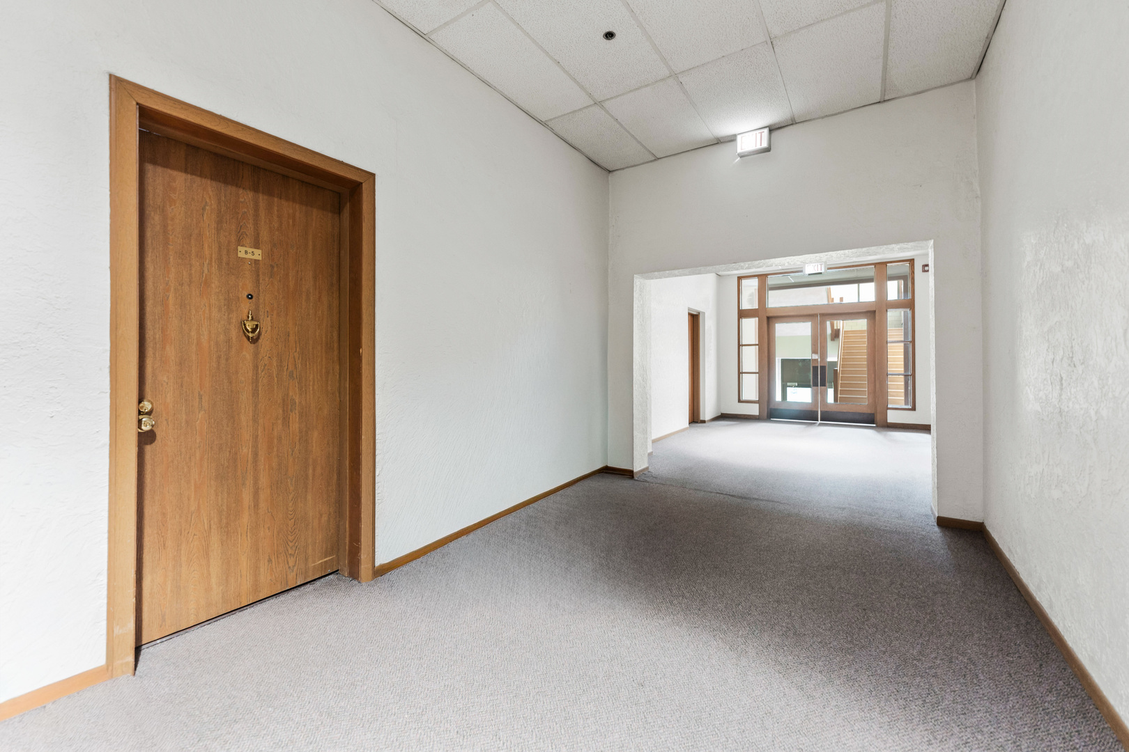 530 E Highland Avenue Unit: B-5