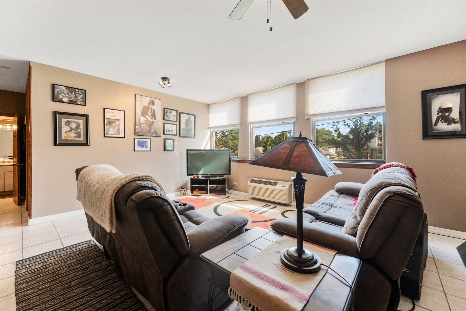 530 E Highland Avenue Unit: B-5