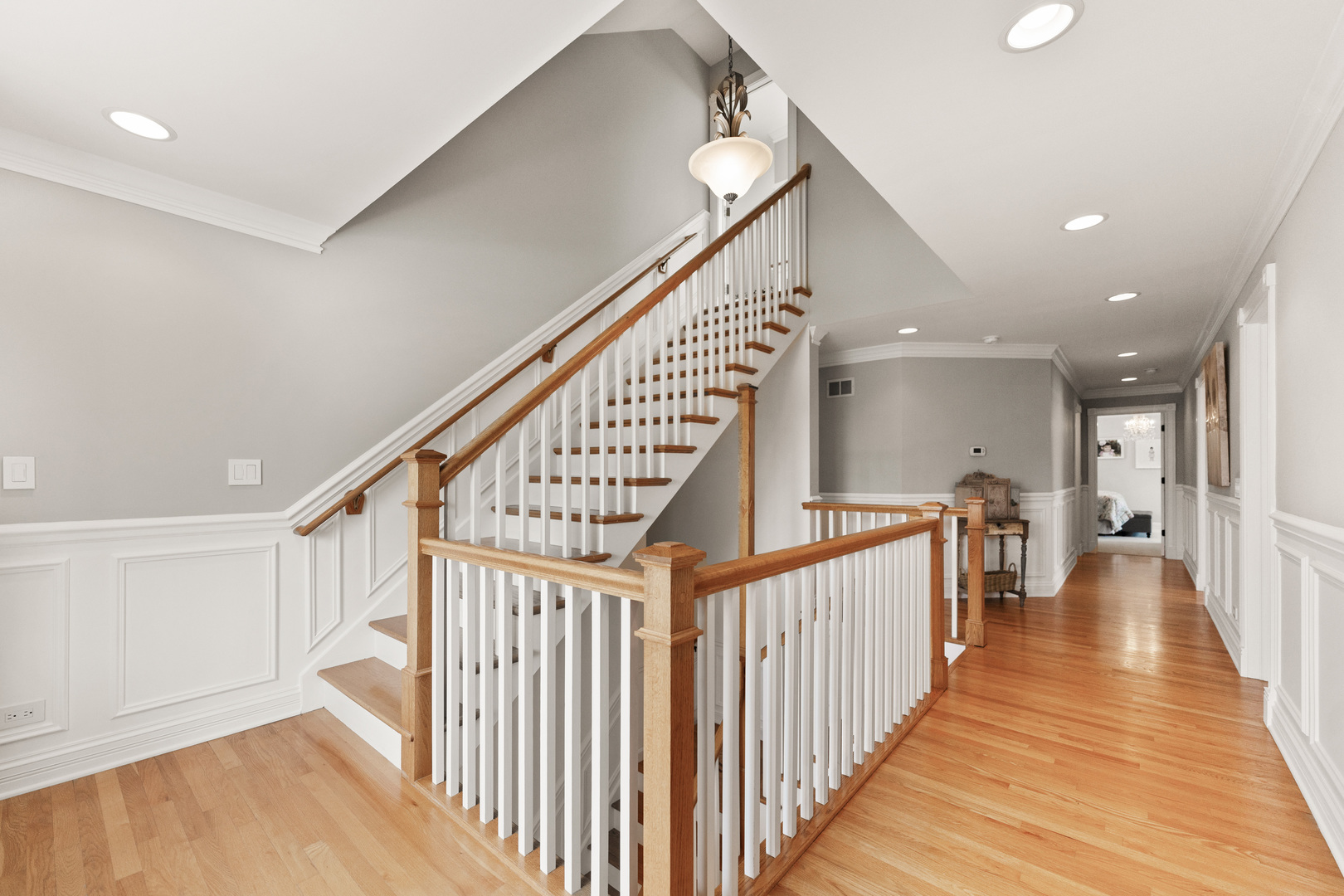 3N985 Walt Whitman Road