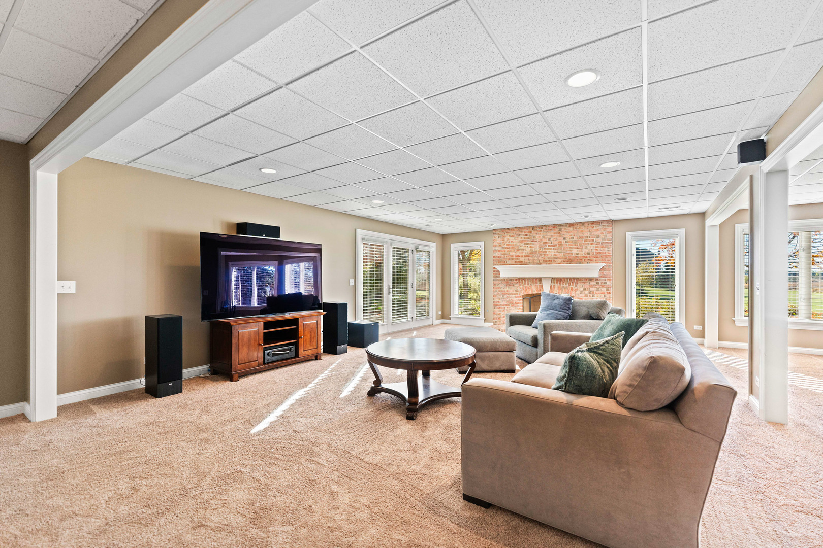 3N808 John Greenleaf Whittier Place