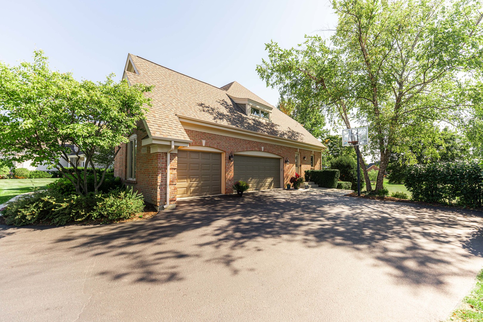 3N808 John Greenleaf Whittier Place