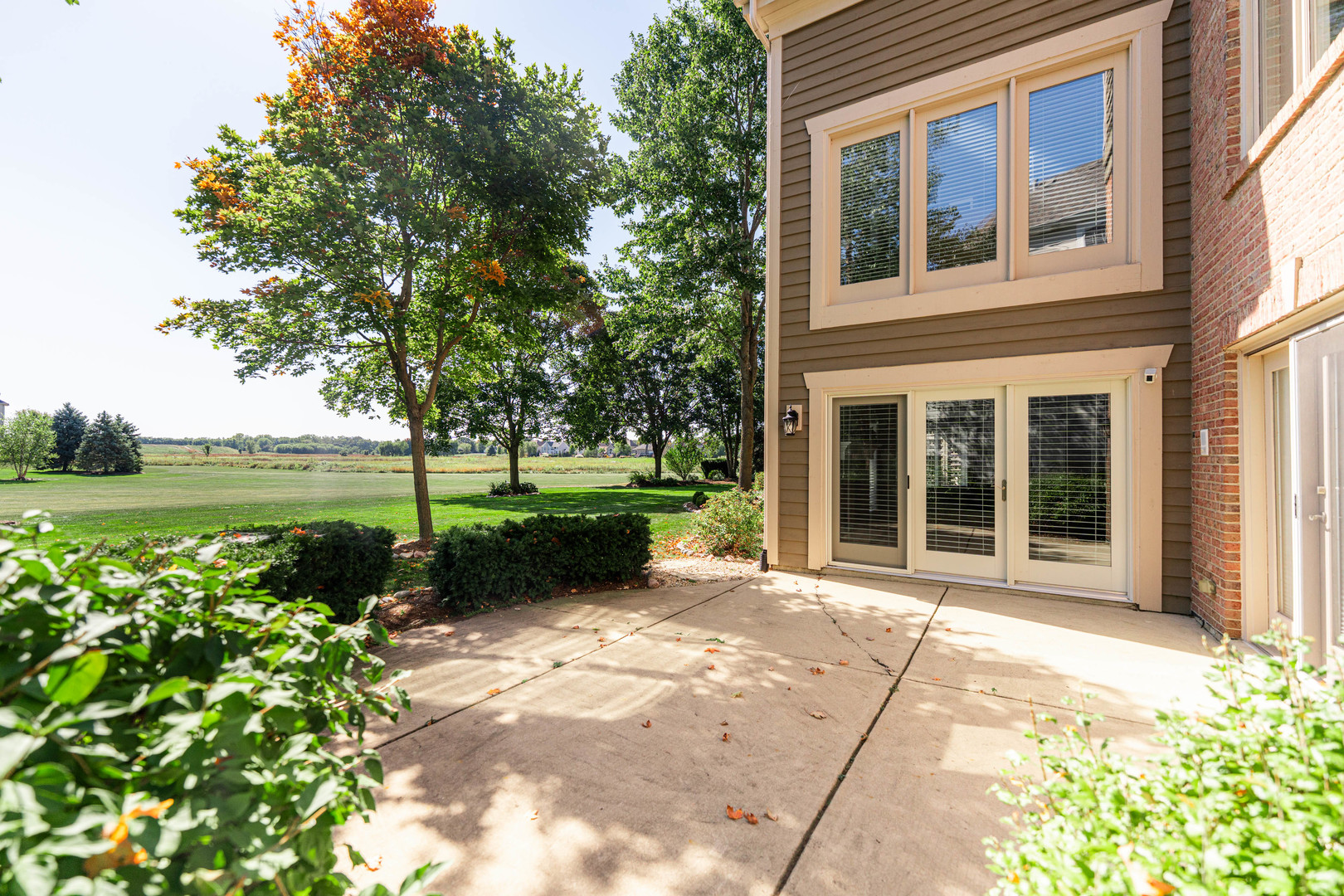 3N808 John Greenleaf Whittier Place