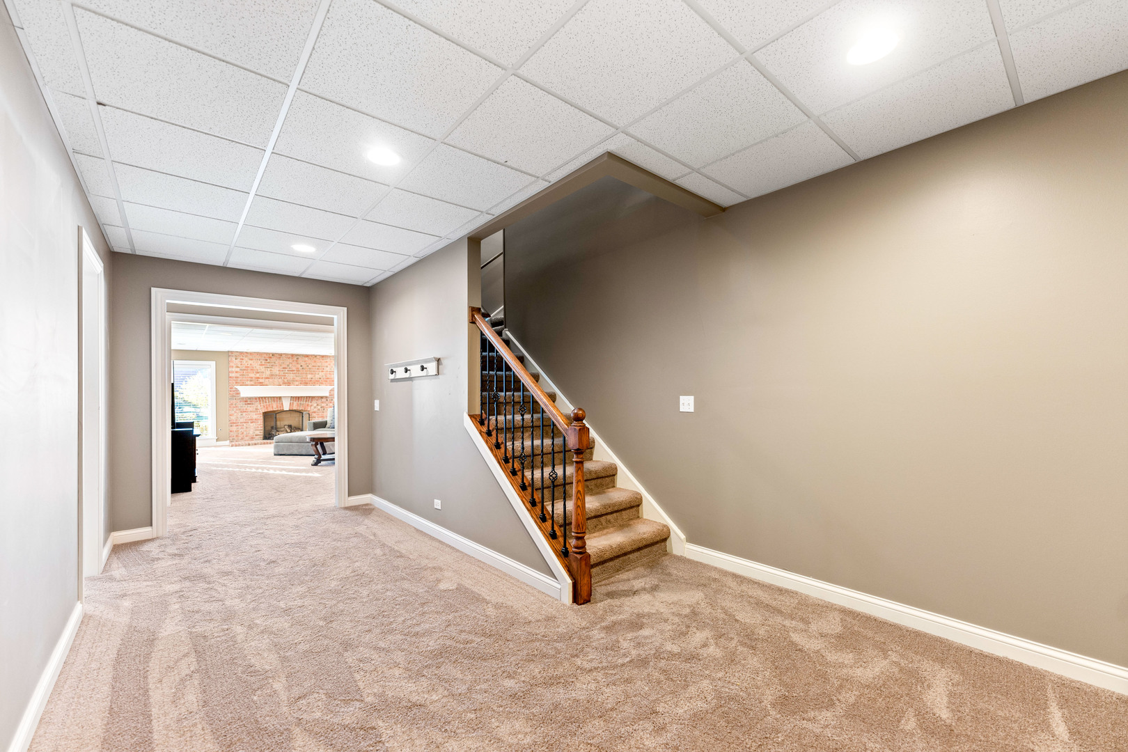 3N808 John Greenleaf Whittier Place