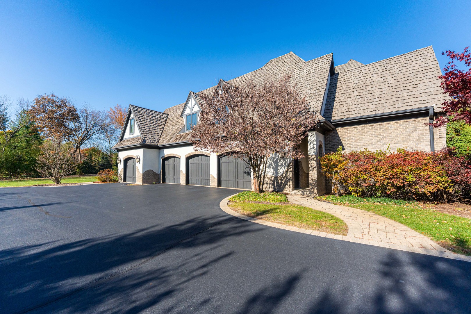 4N922 Dover Hill Road