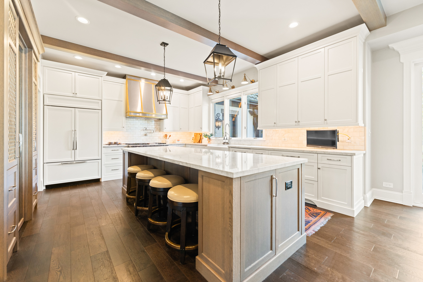 4N922 Dover Hill Road