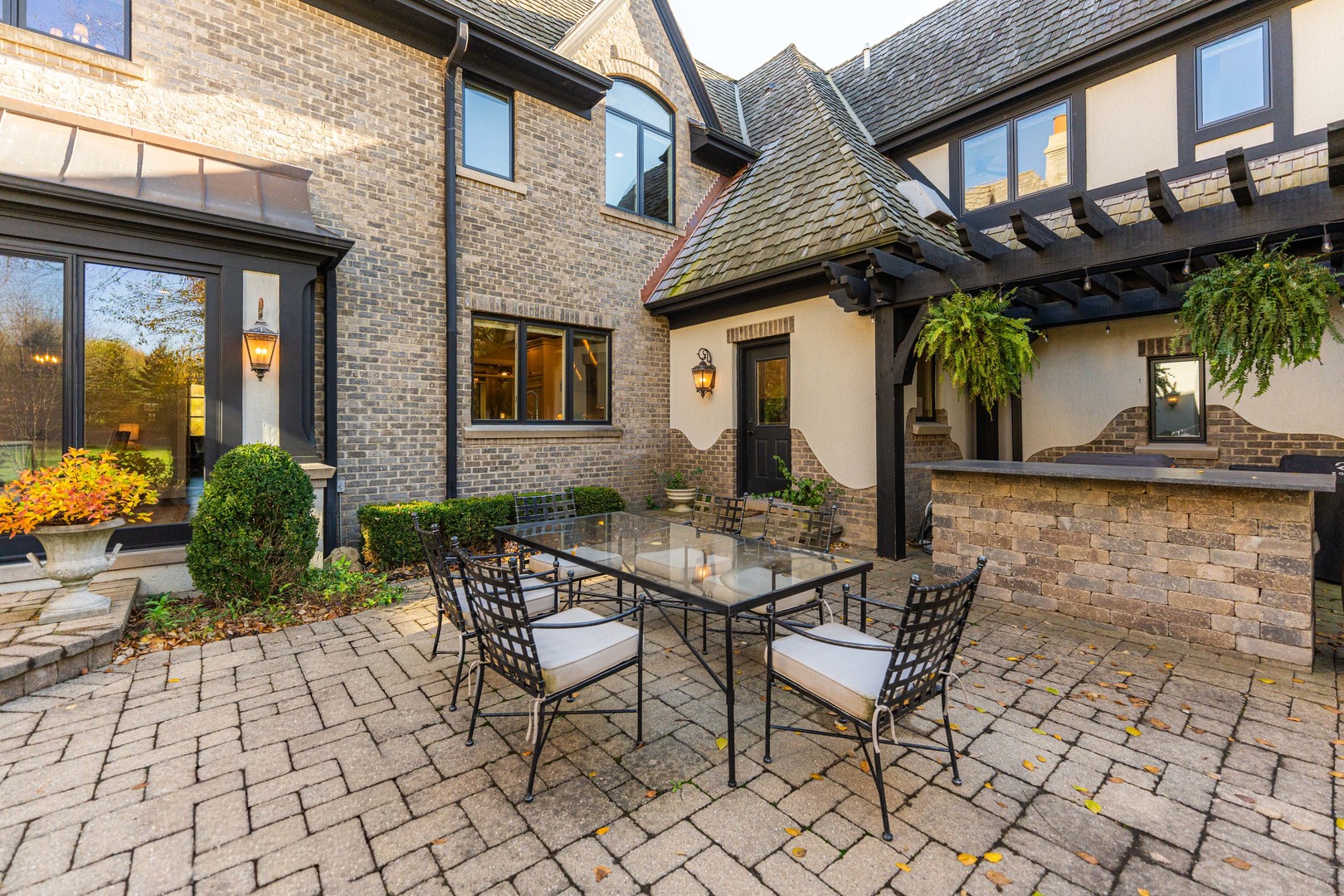 4N922 Dover Hill Road