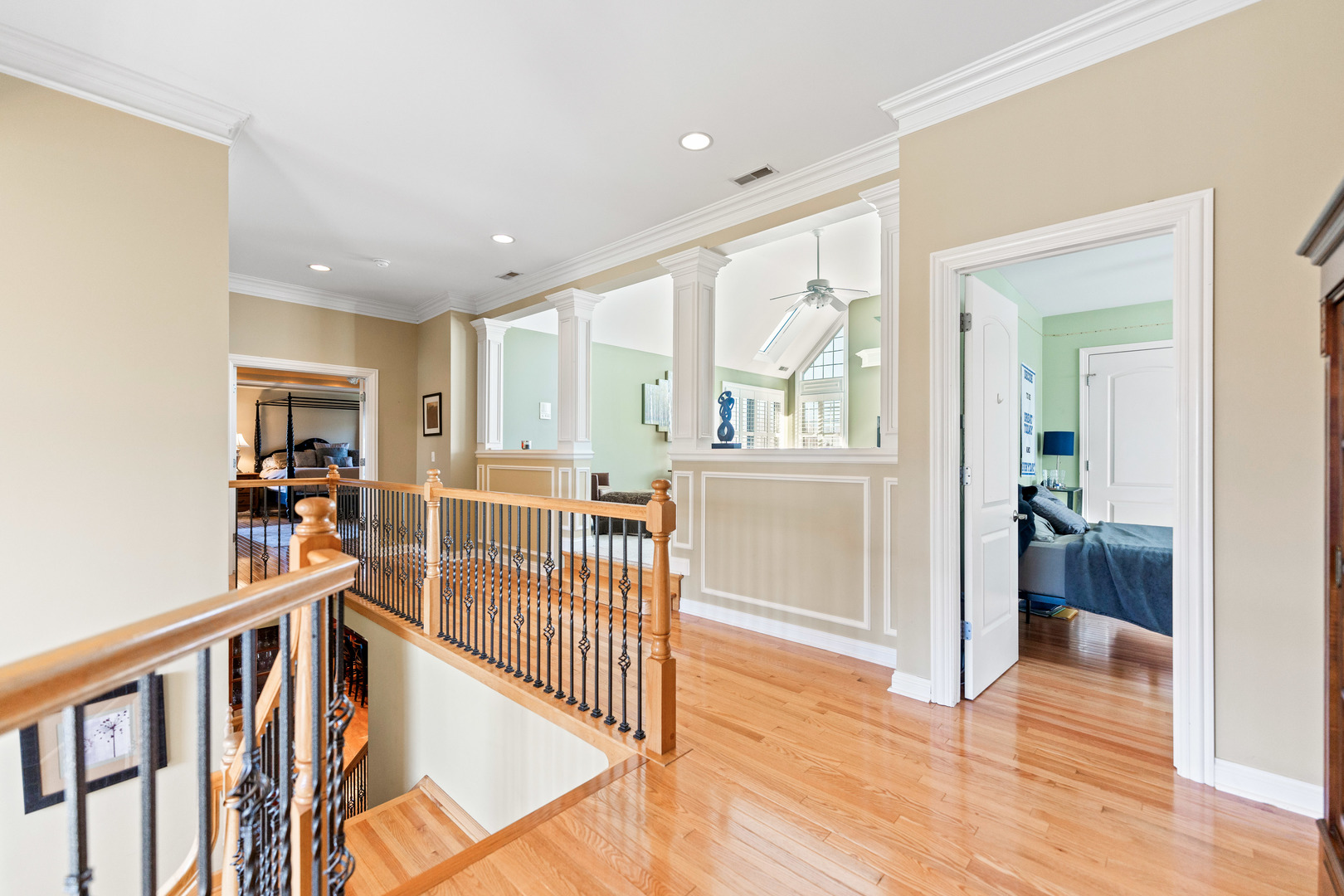 3N943 Ralph Waldo Emerson Lane