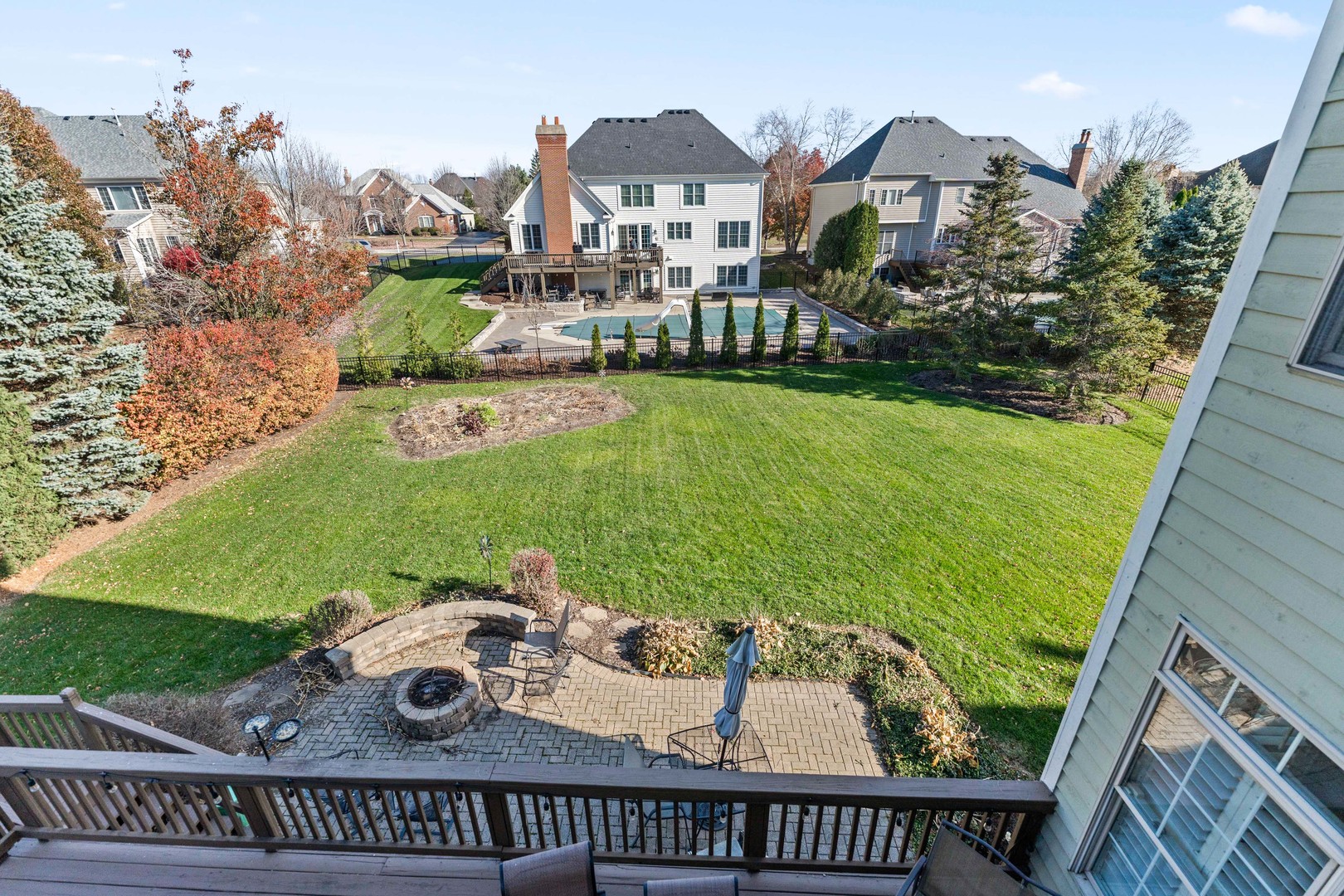 3N943 Ralph Waldo Emerson Lane