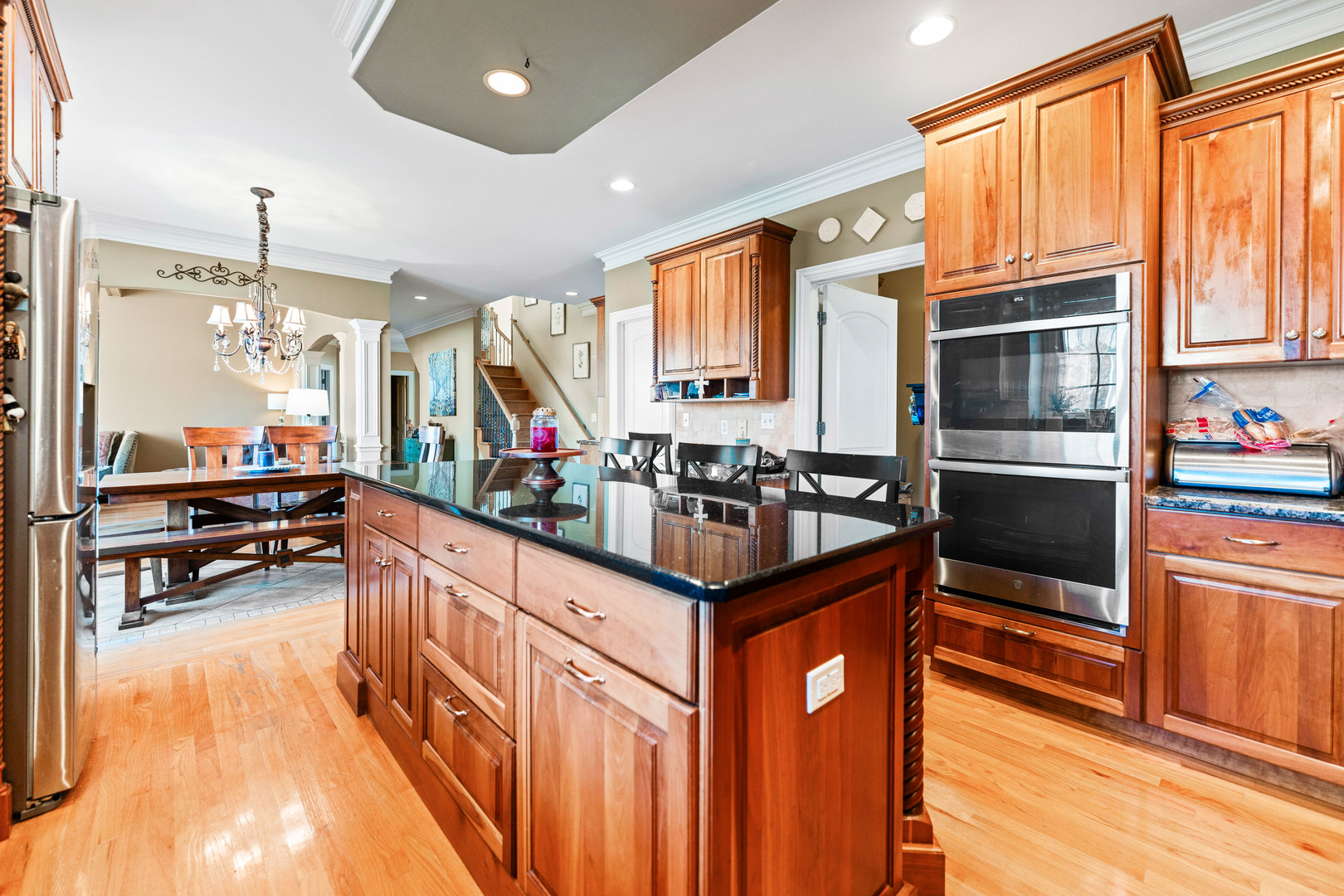 3N943 Ralph Waldo Emerson Lane