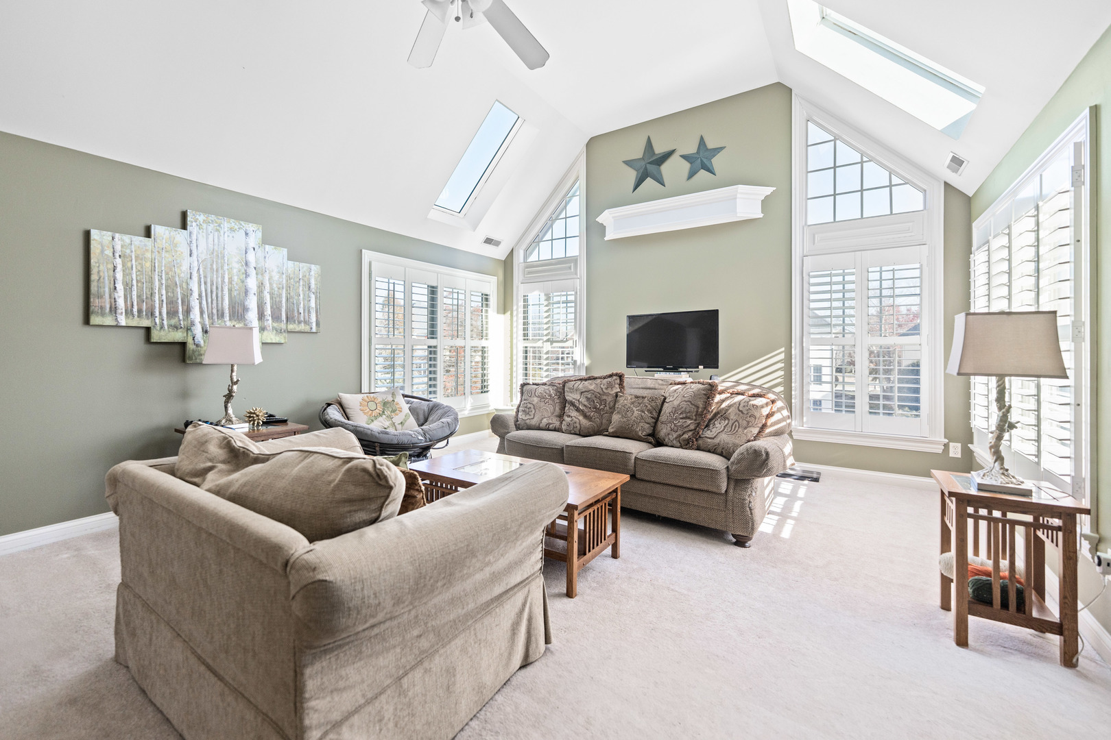 3N943 Ralph Waldo Emerson Lane