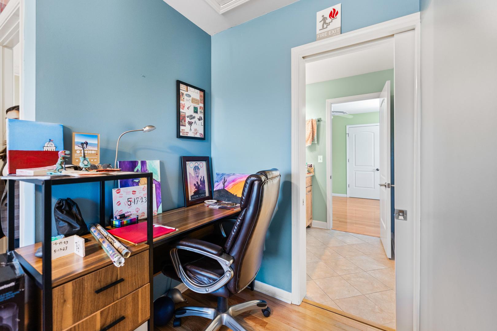 3N943 Ralph Waldo Emerson Lane