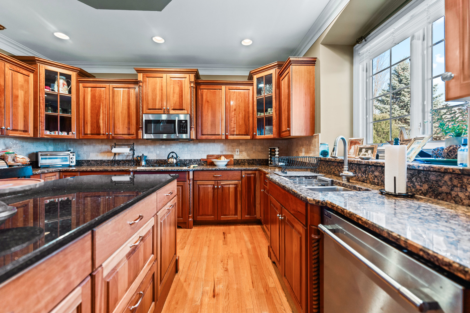 3N943 Ralph Waldo Emerson Lane