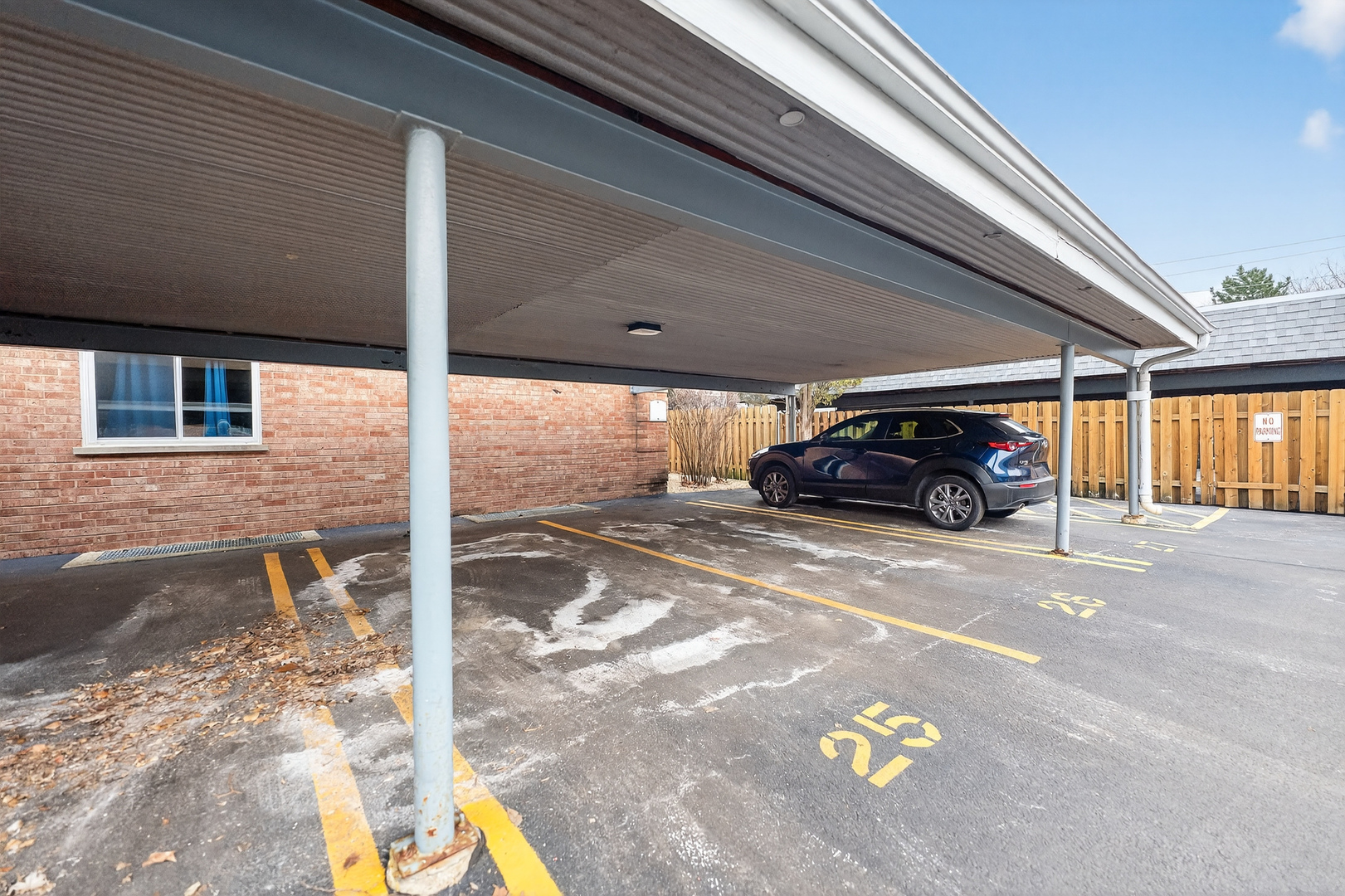 543 Burlington Avenue Unit: 204