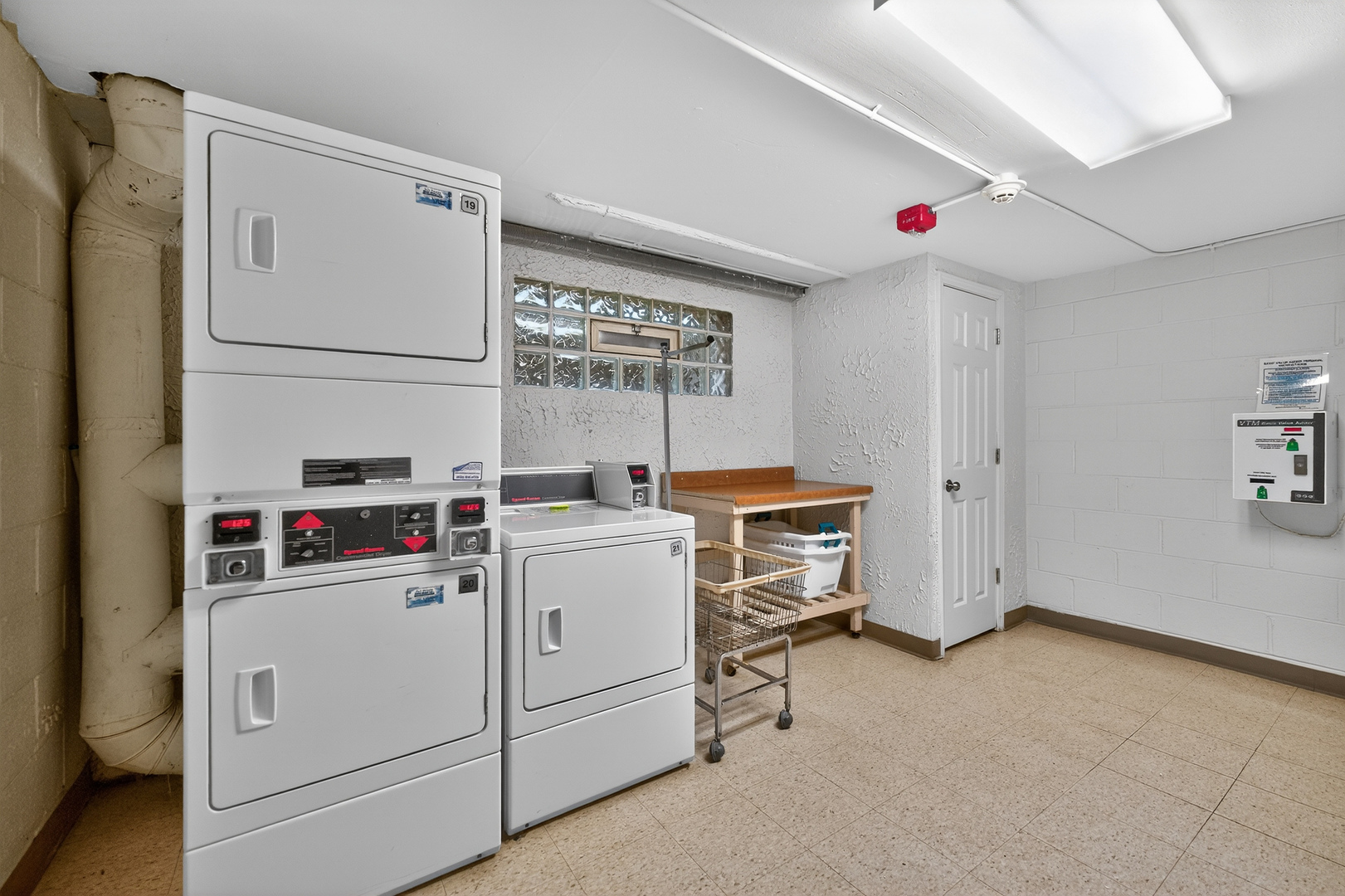 543 Burlington Avenue Unit: 204