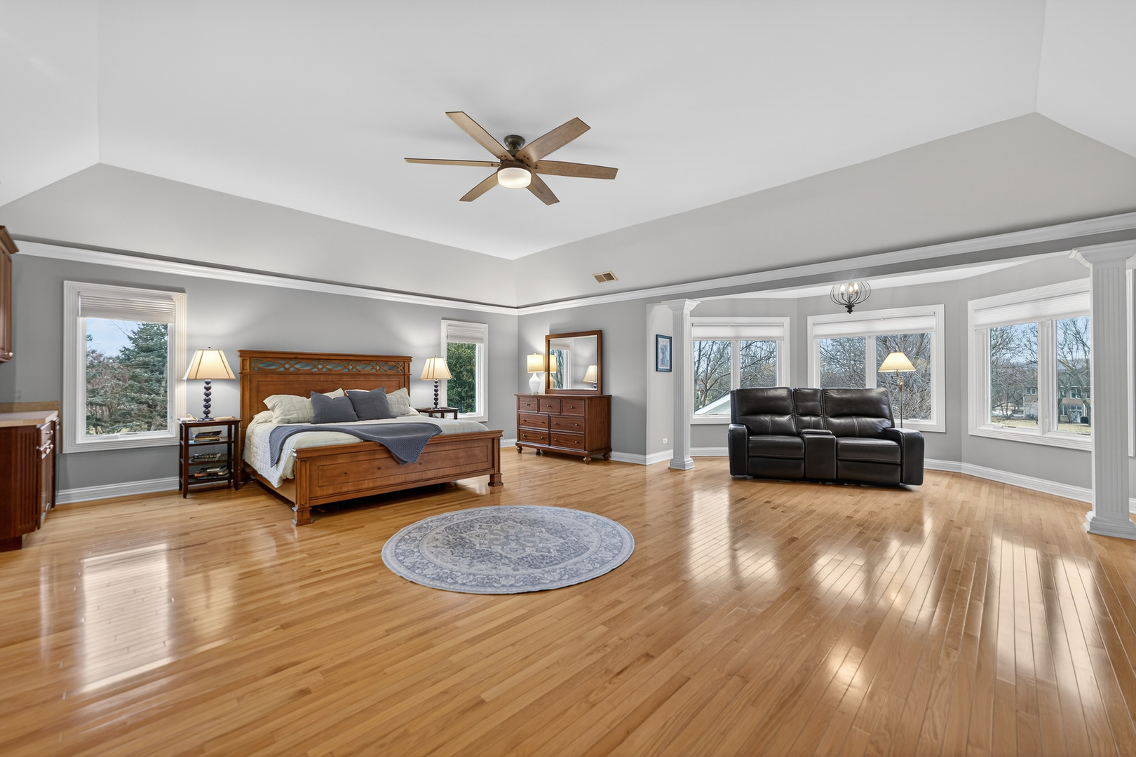 38W509 Golfview Court