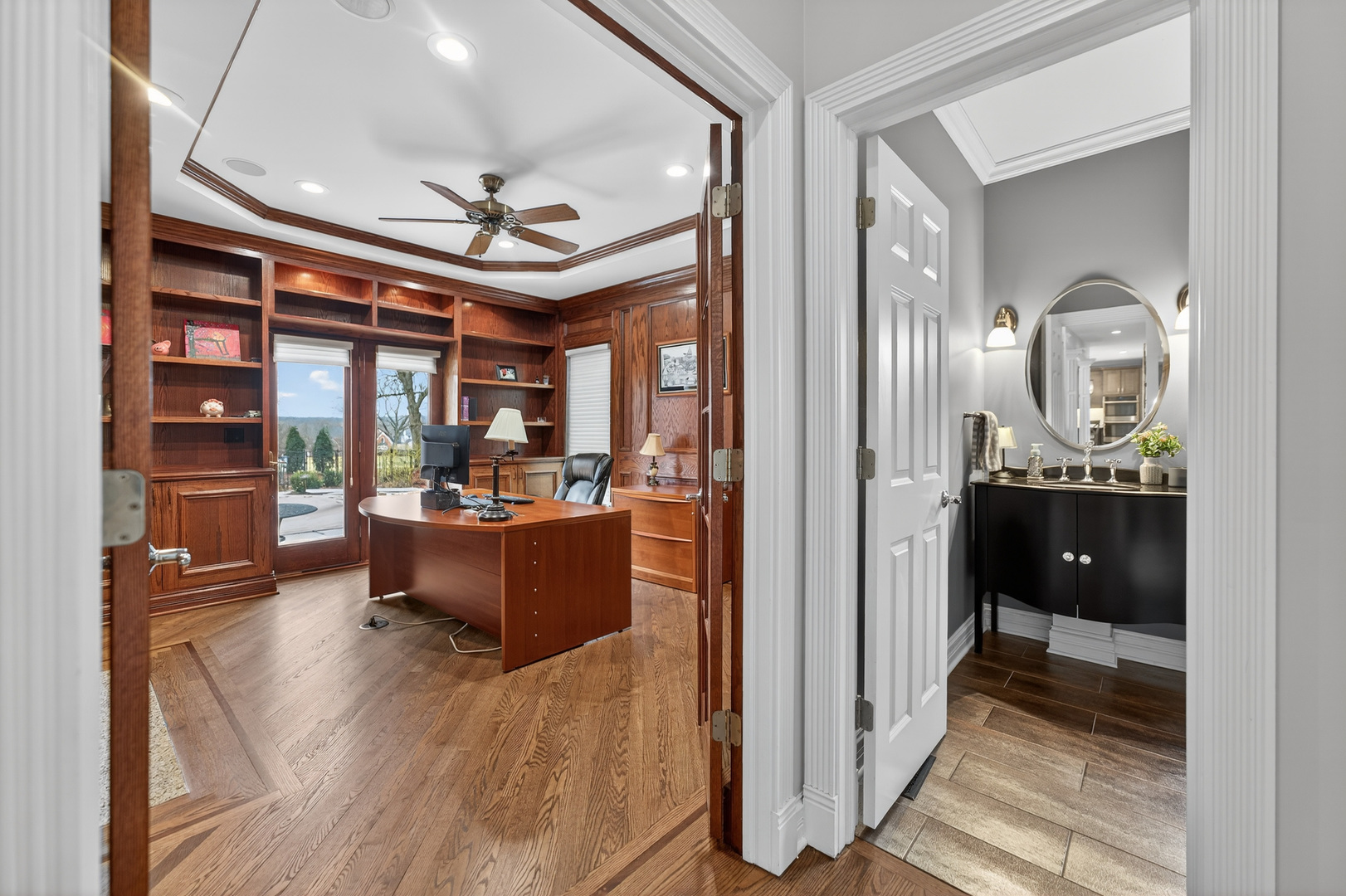 38W509 Golfview Court