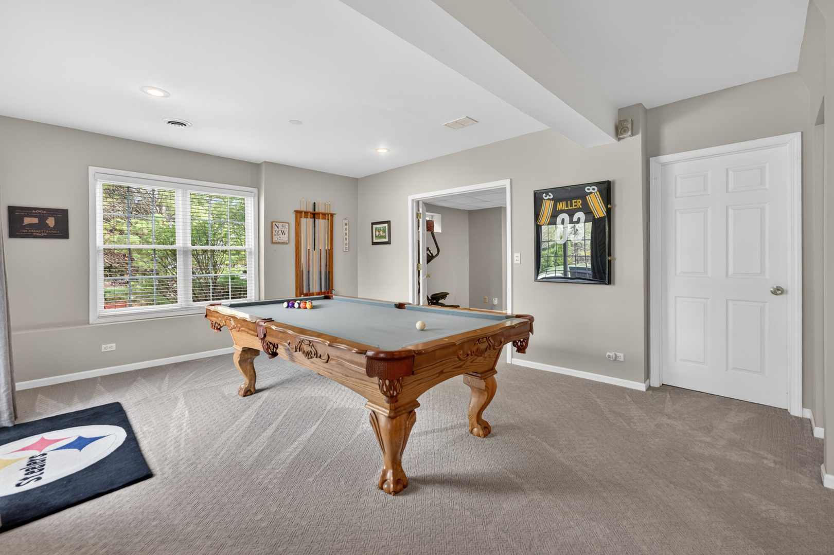 39W480 Abbey Glen Court