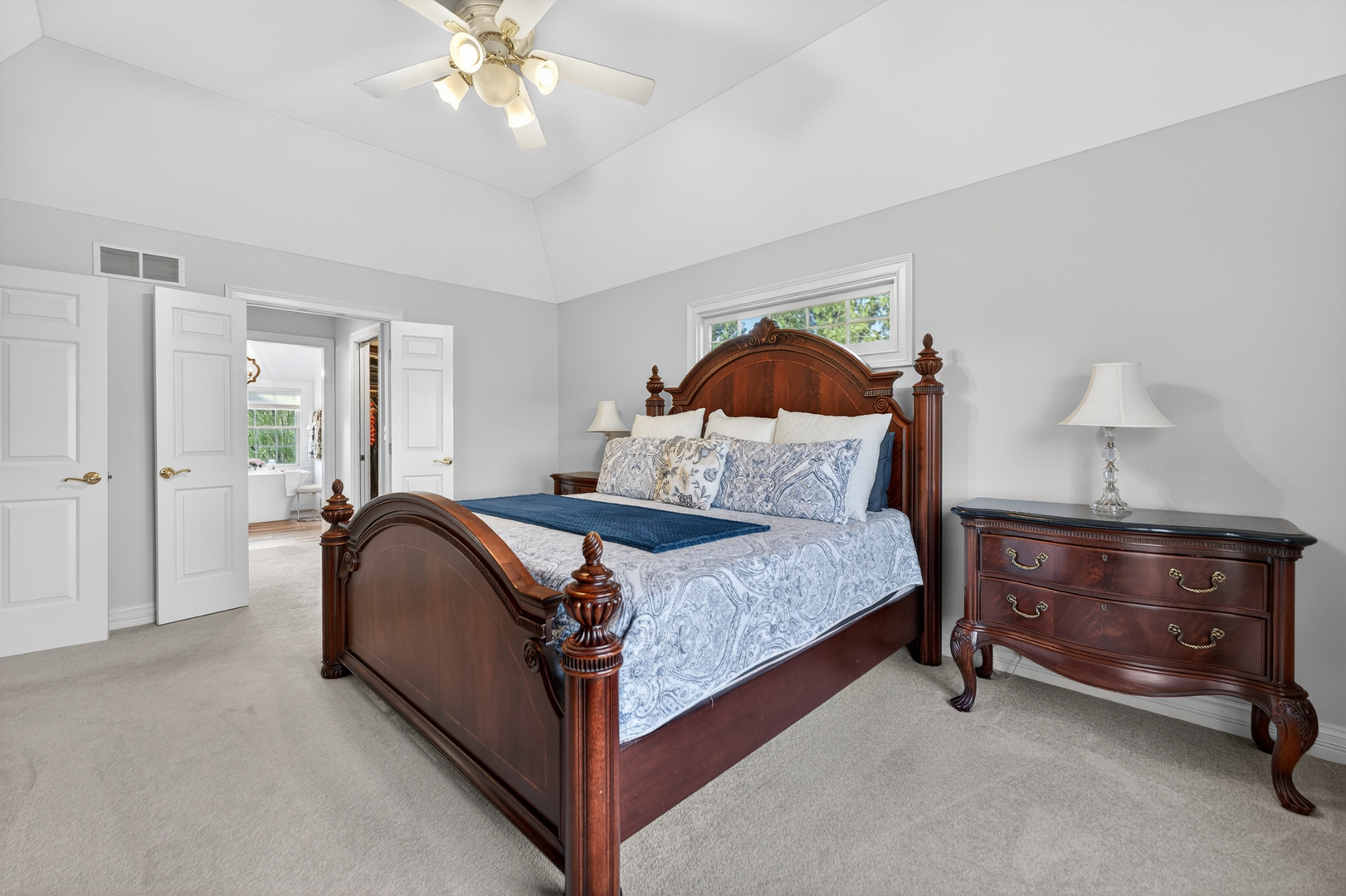 39W480 Abbey Glen Court