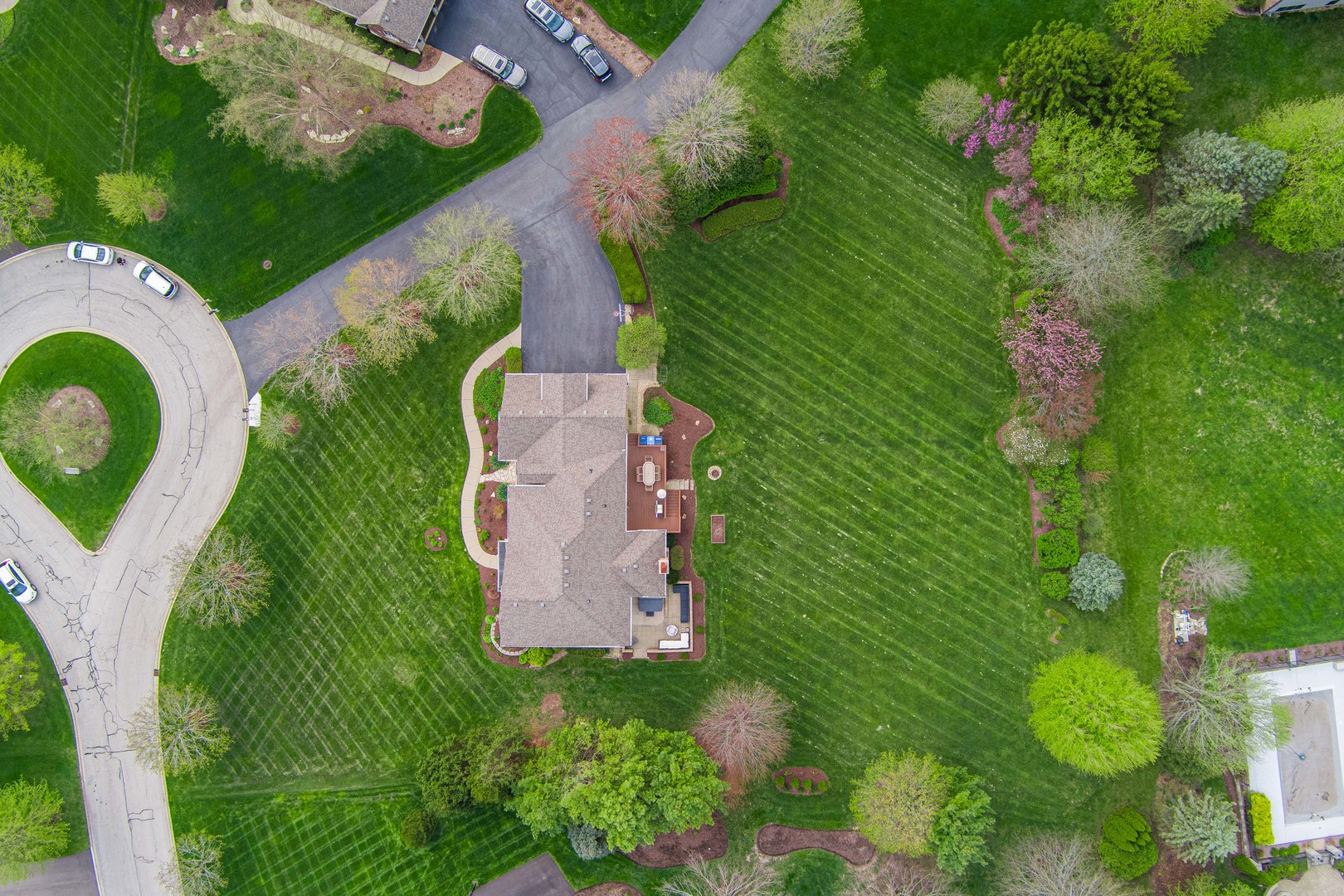 39W480 Abbey Glen Court