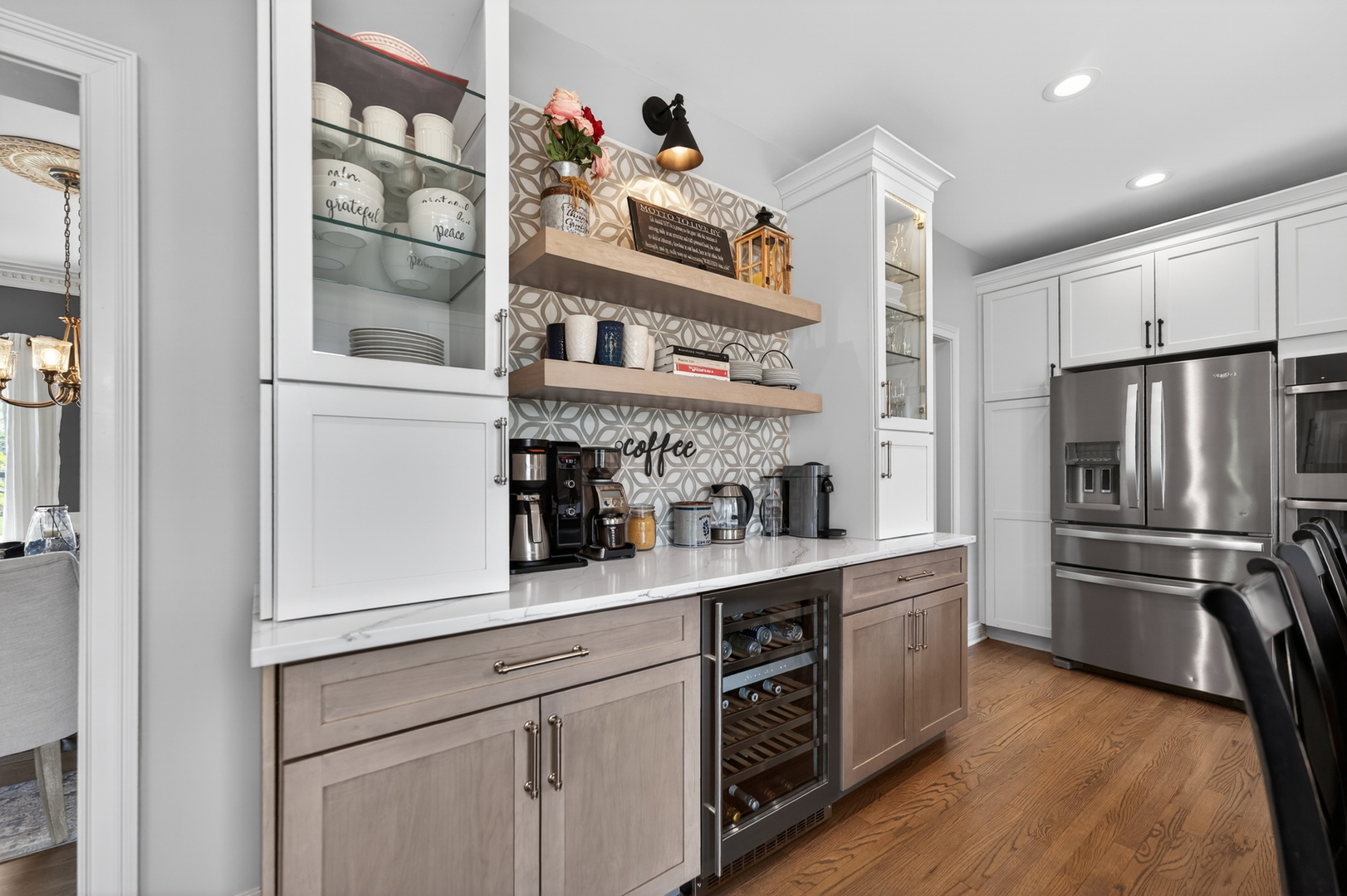 39W480 Abbey Glen Court