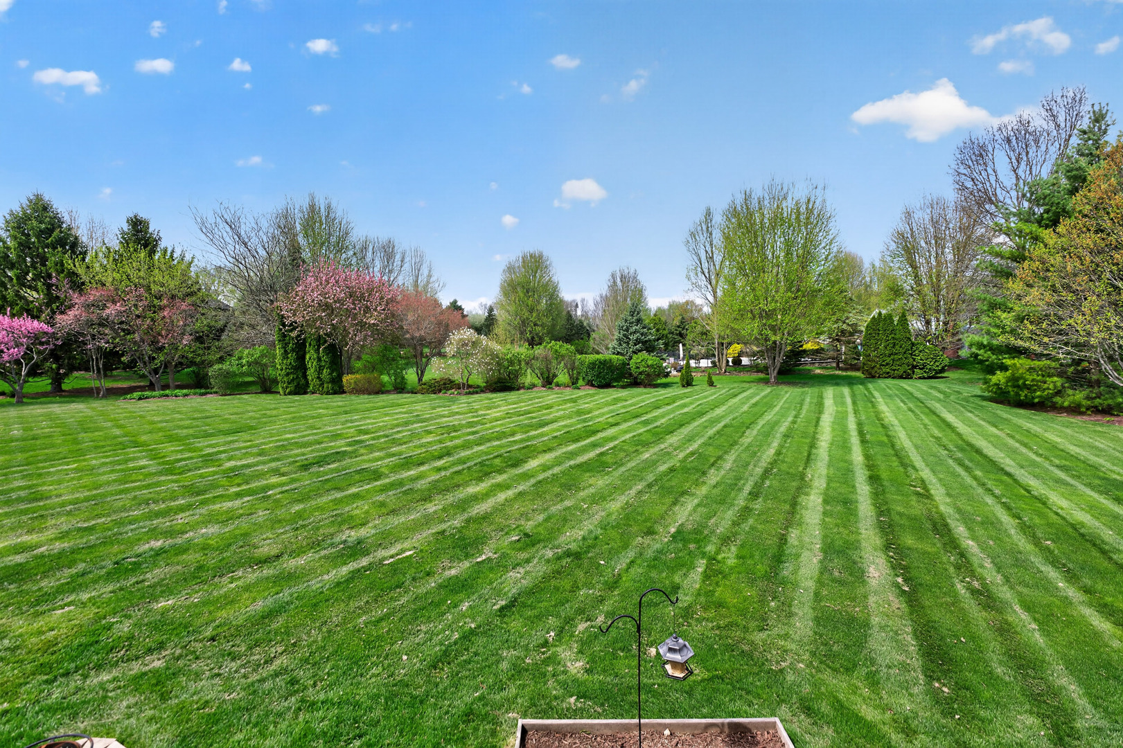 39W480 Abbey Glen Court