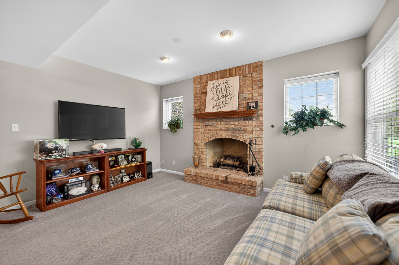 39W480 Abbey Glen Court