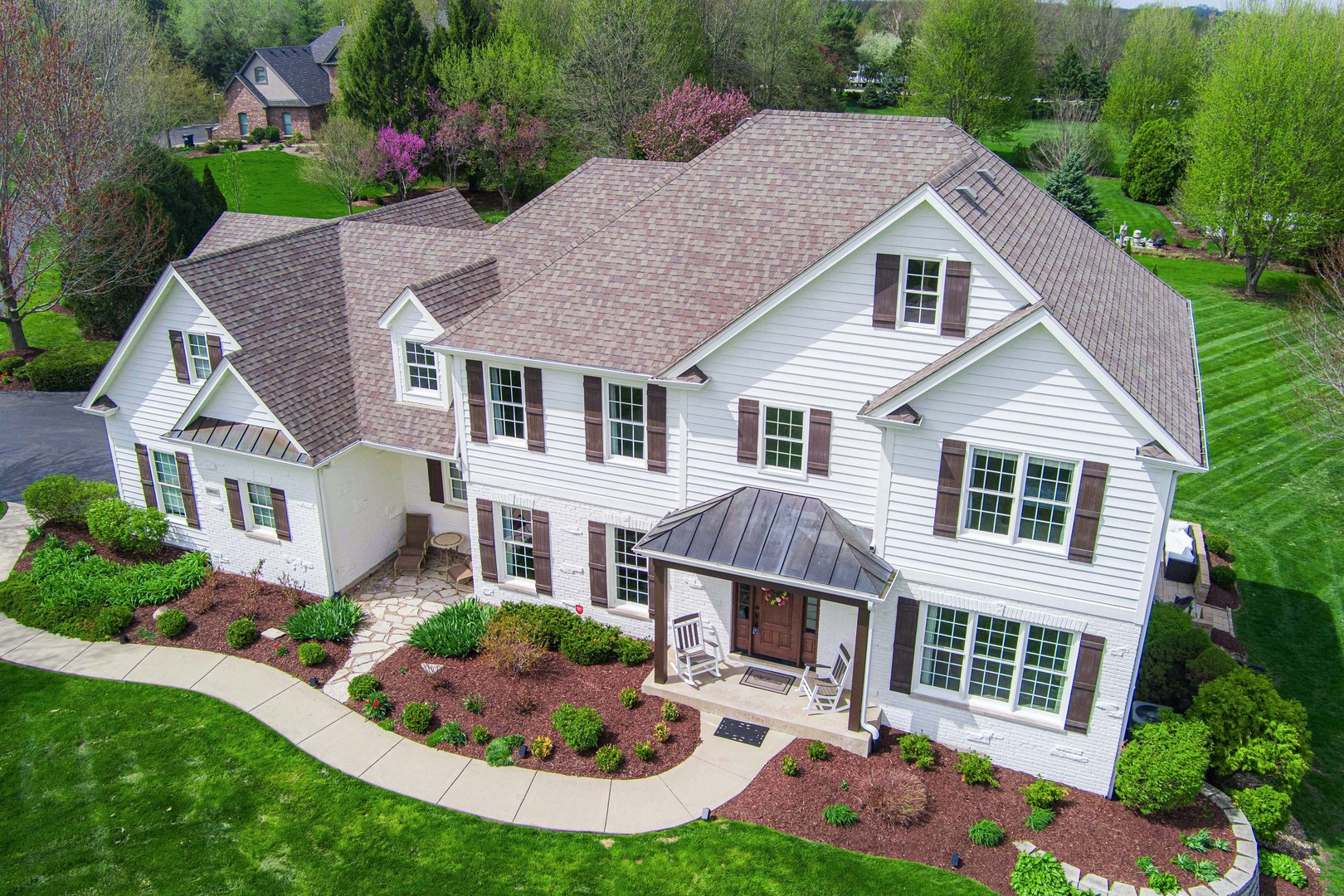 39W480 Abbey Glen Court