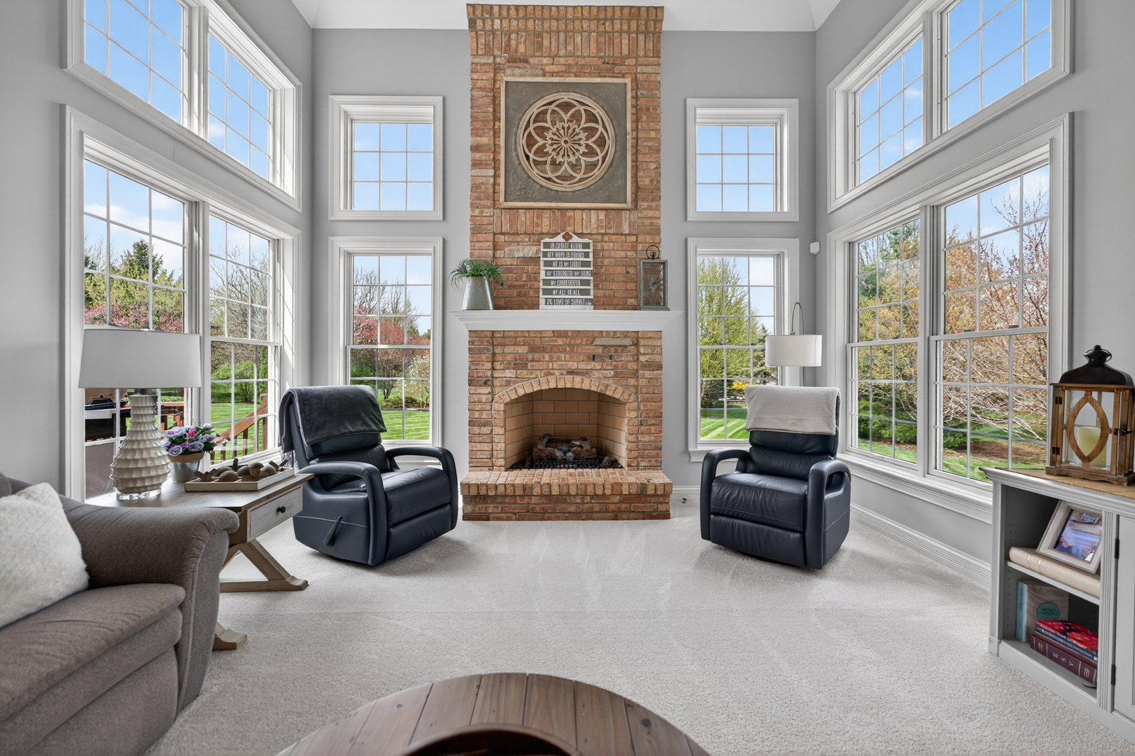 39W480 Abbey Glen Court