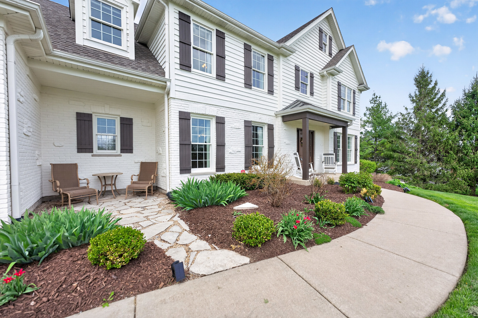 39W480 Abbey Glen Court